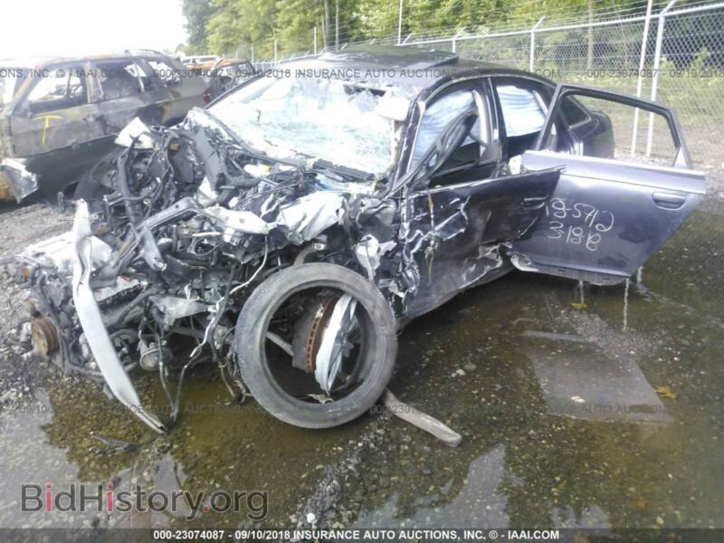 2011 Audi A6 (VIN WAUKGAFB5BN035865) — фото 2 из 10