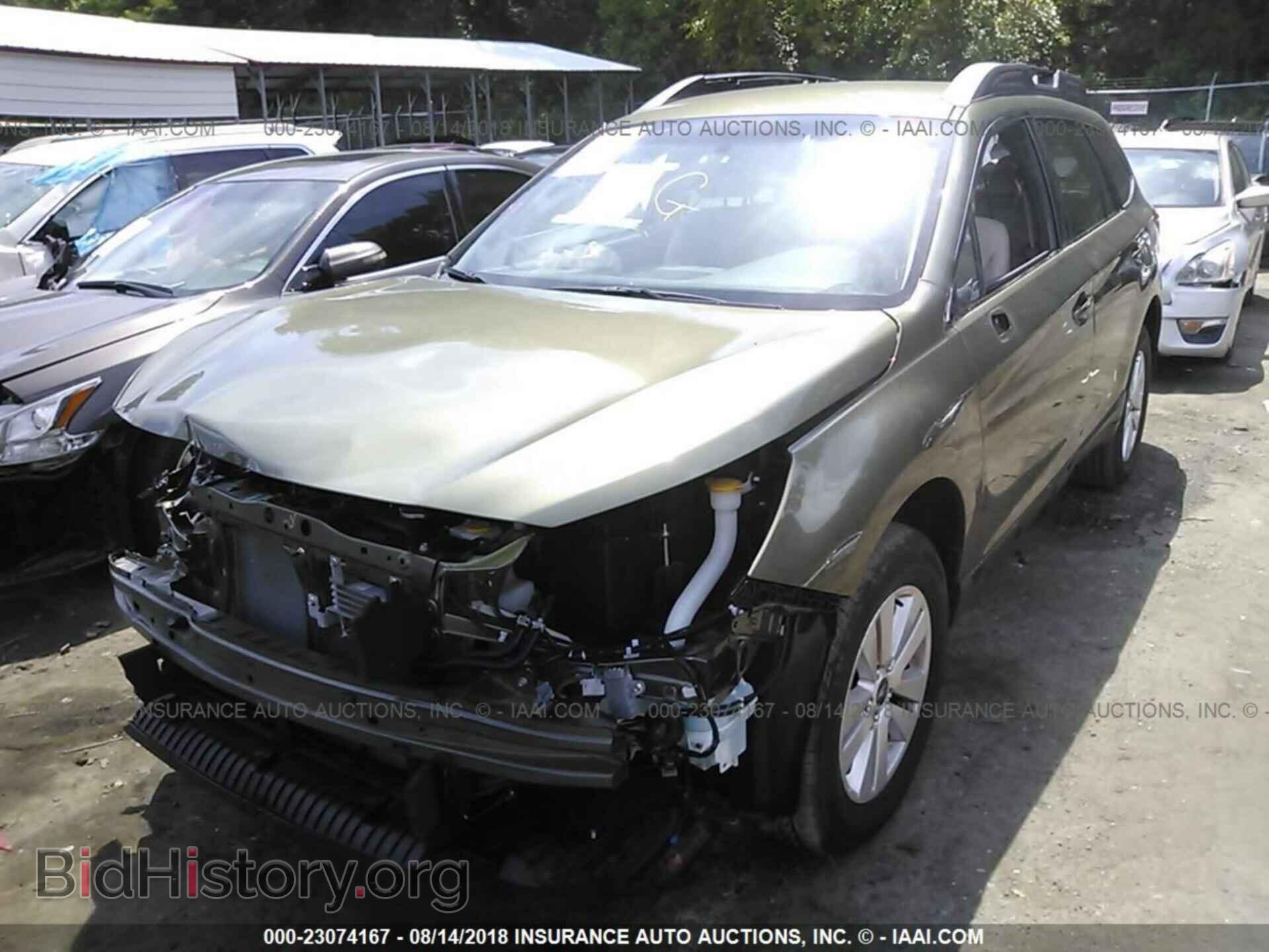 2017 Subaru Outback - VIN: 4S4BSACC7H3386503 - Фото 2