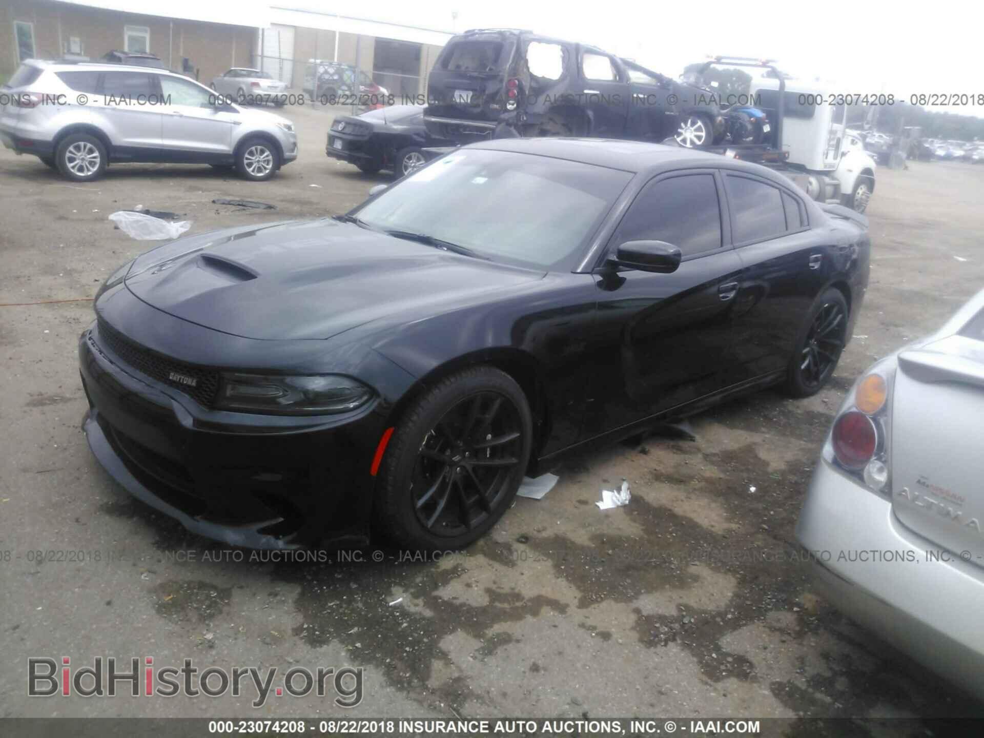 2017 Dodge Charger - VIN: 2C3CDXGJ6HH583792 - Фото 2