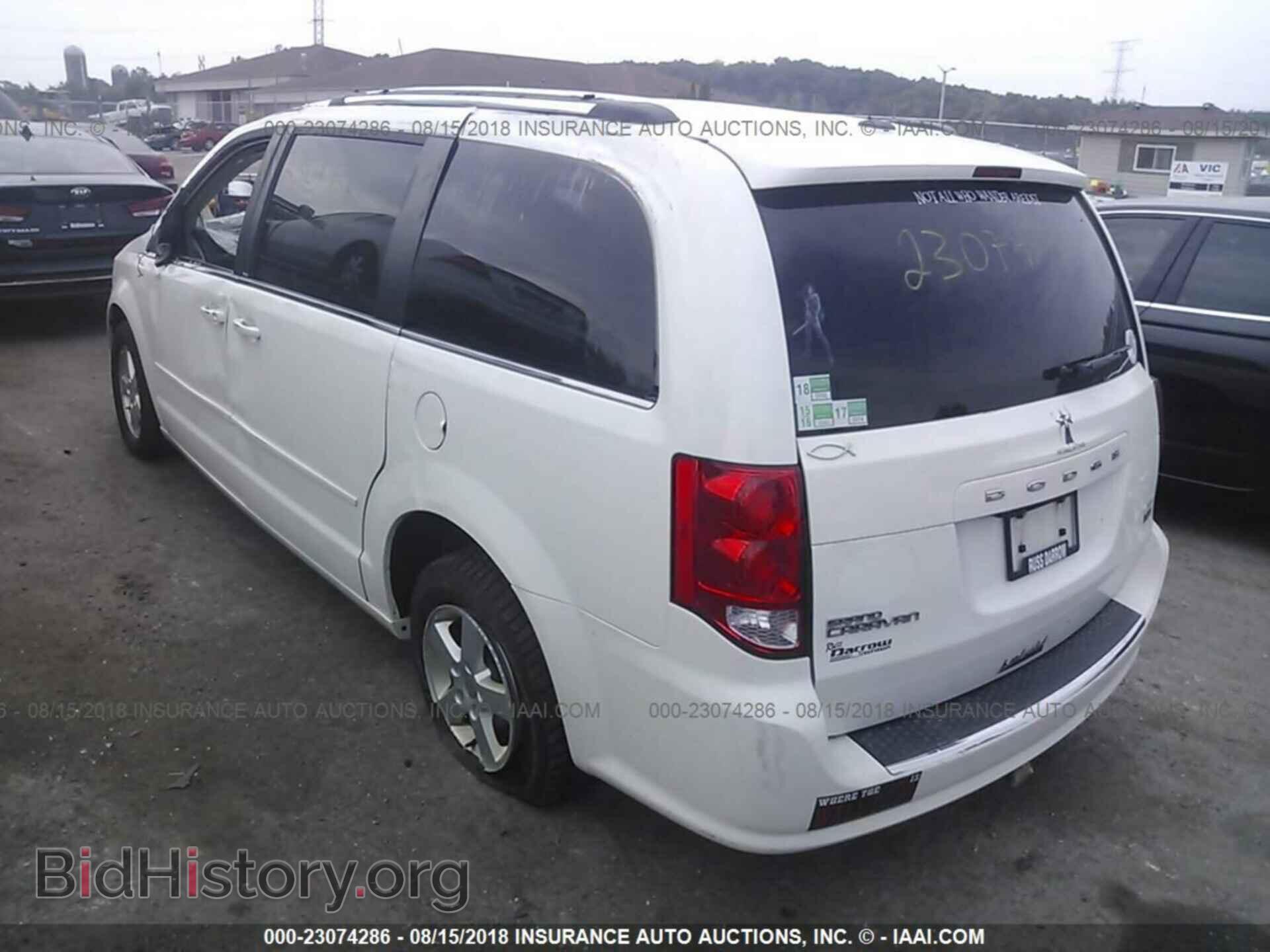 2011 Dodge Grand caravan - VIN: 2D4RN5DGXBR756363 - Фото 3