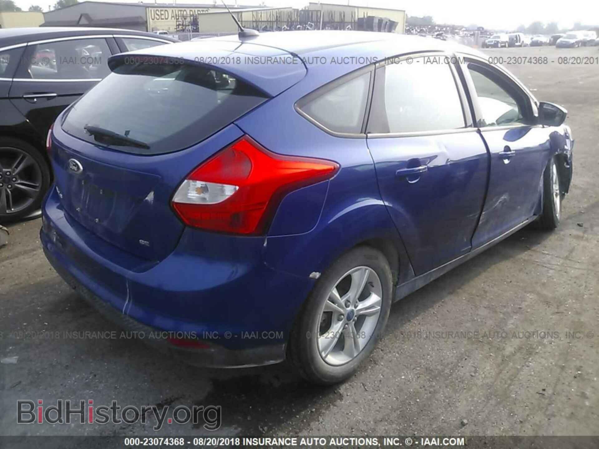 2012 Ford Focus - VIN: 1FAHP3K28CL261917 - Photo 4