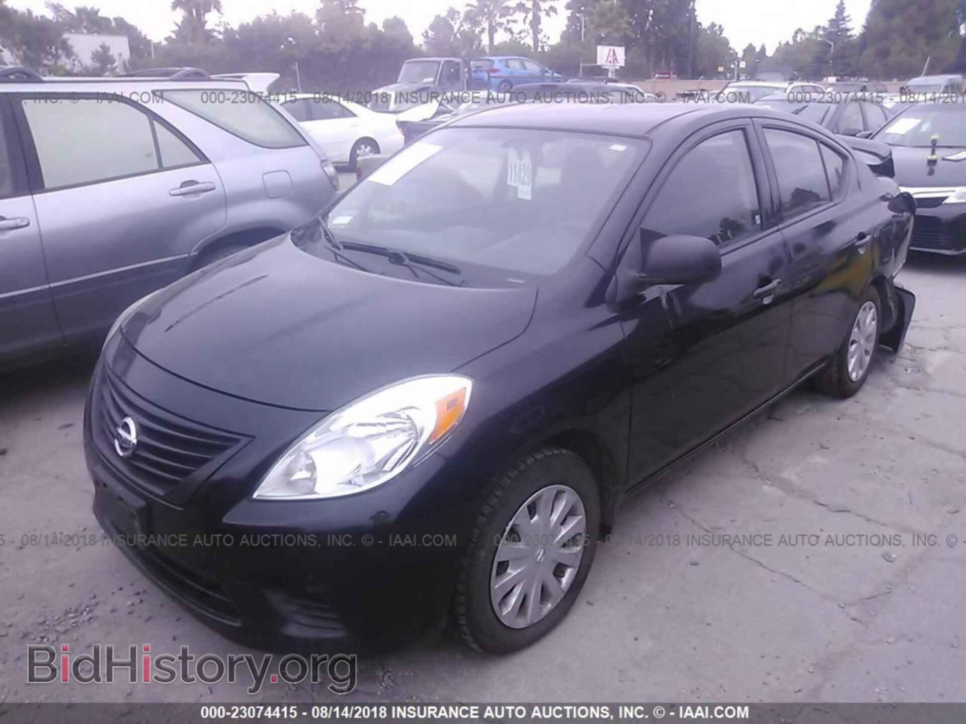 2014 Nissan Versa - VIN: 3N1CN7AP3EL816720 - Фото 2