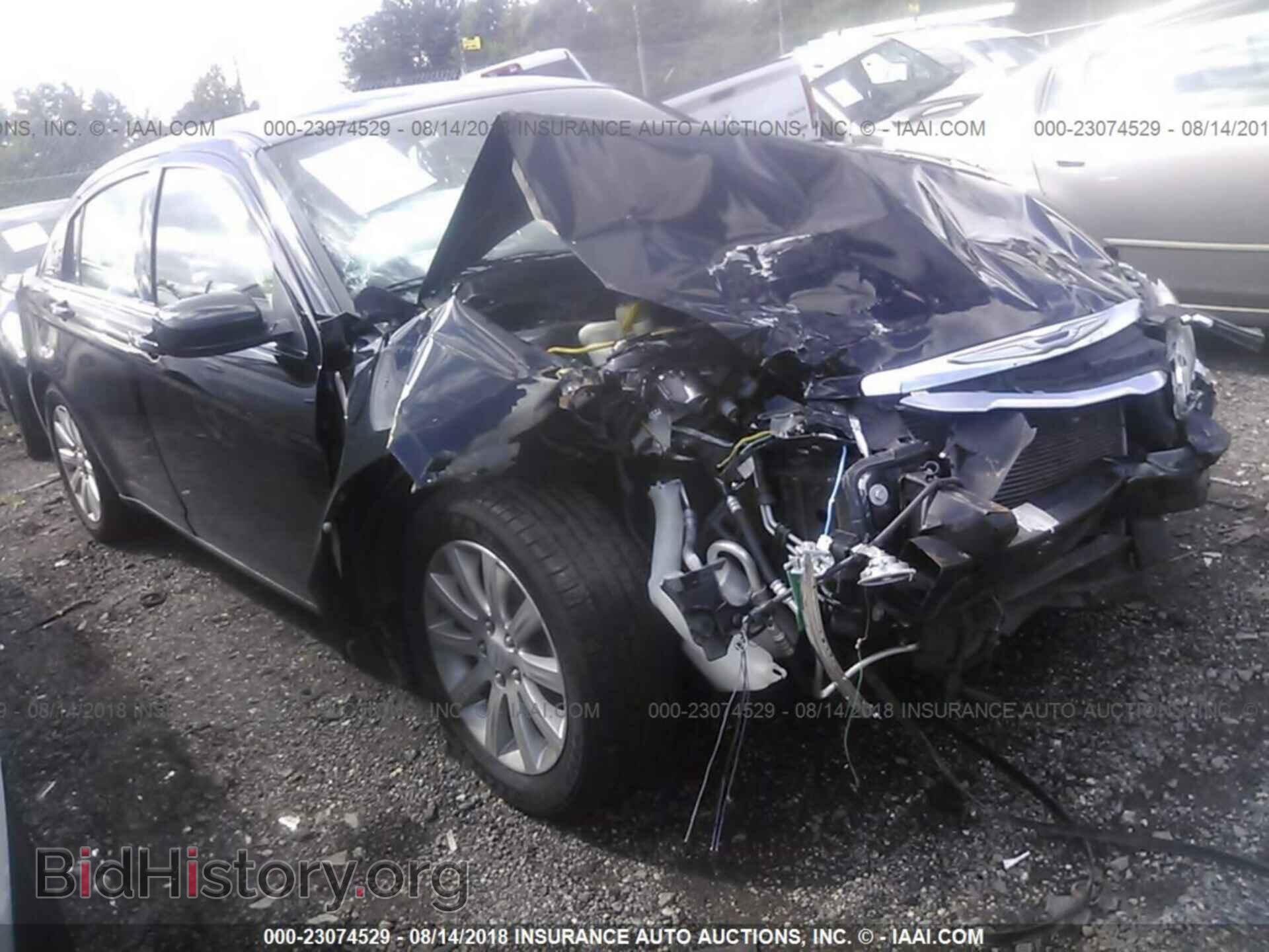 Photo 1C3CCBBB3DN651540 - Chrysler 200 2013