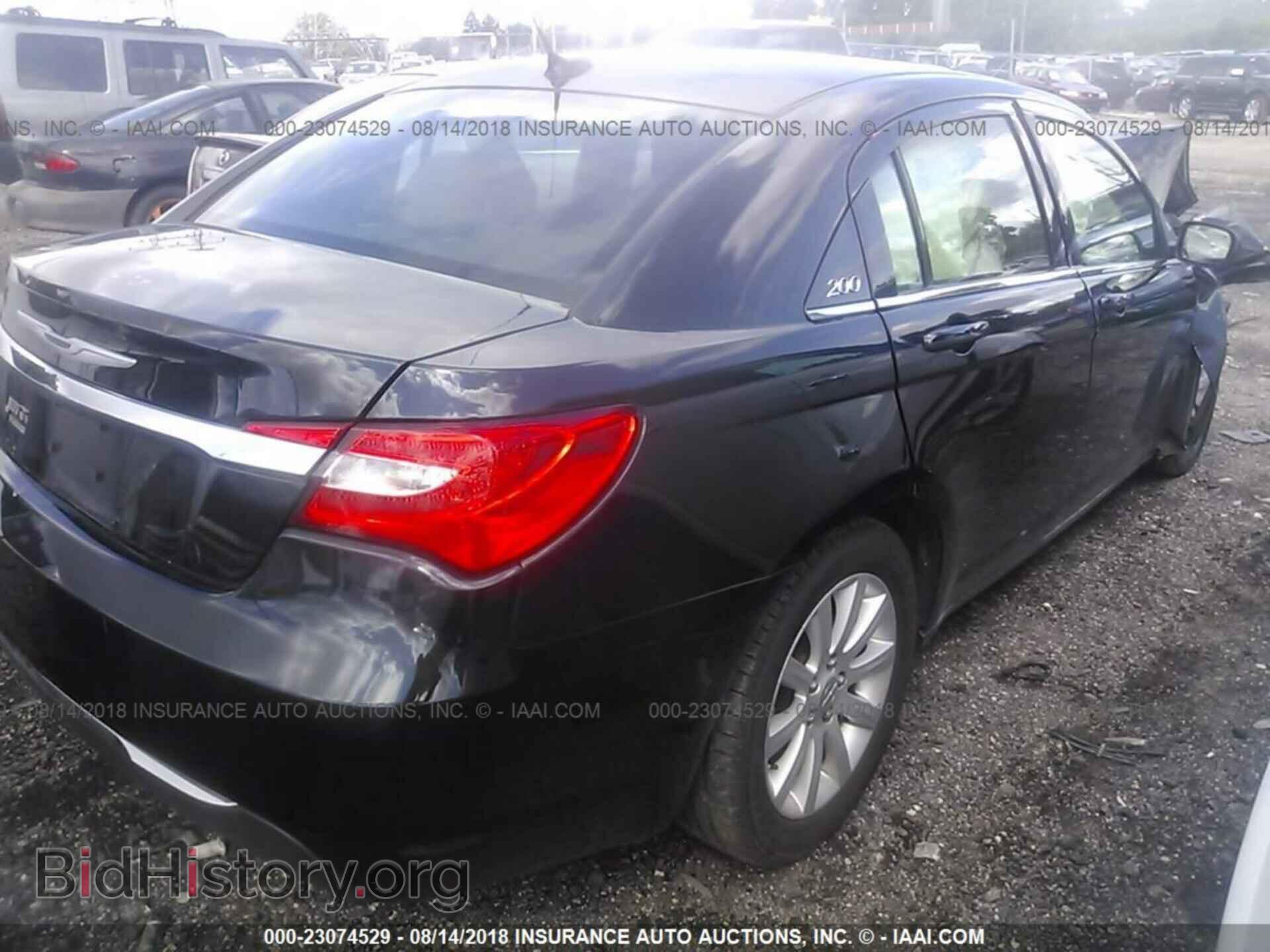 2013 Chrysler 200 - VIN: 1C3CCBBB3DN651540 - Photo 4