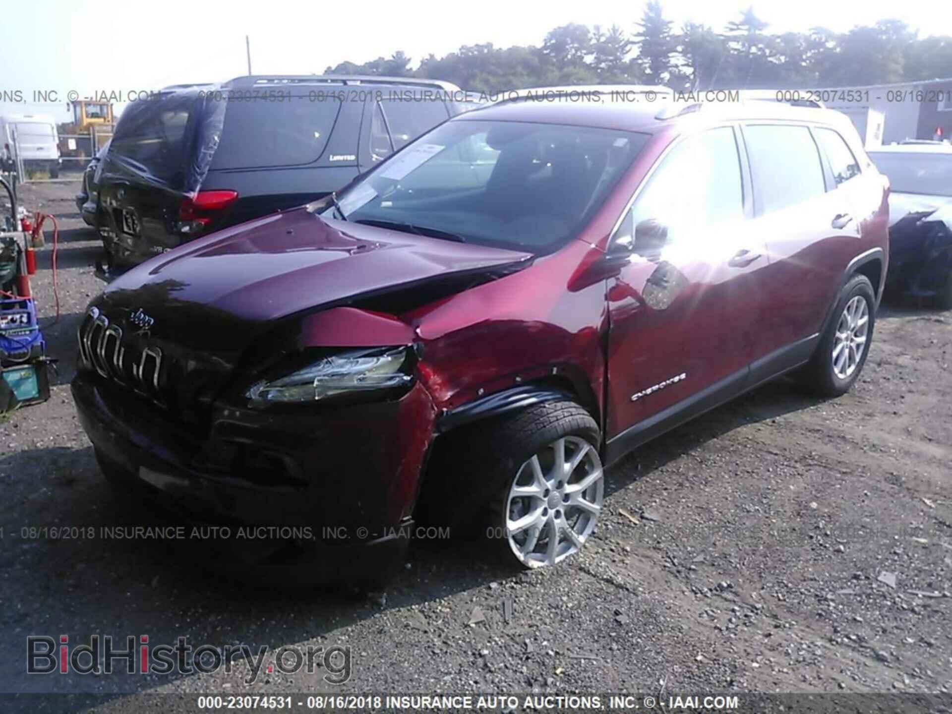 2017 Jeep Cherokee - VIN: 1C4PJMCS6HW575339 - Фото 2