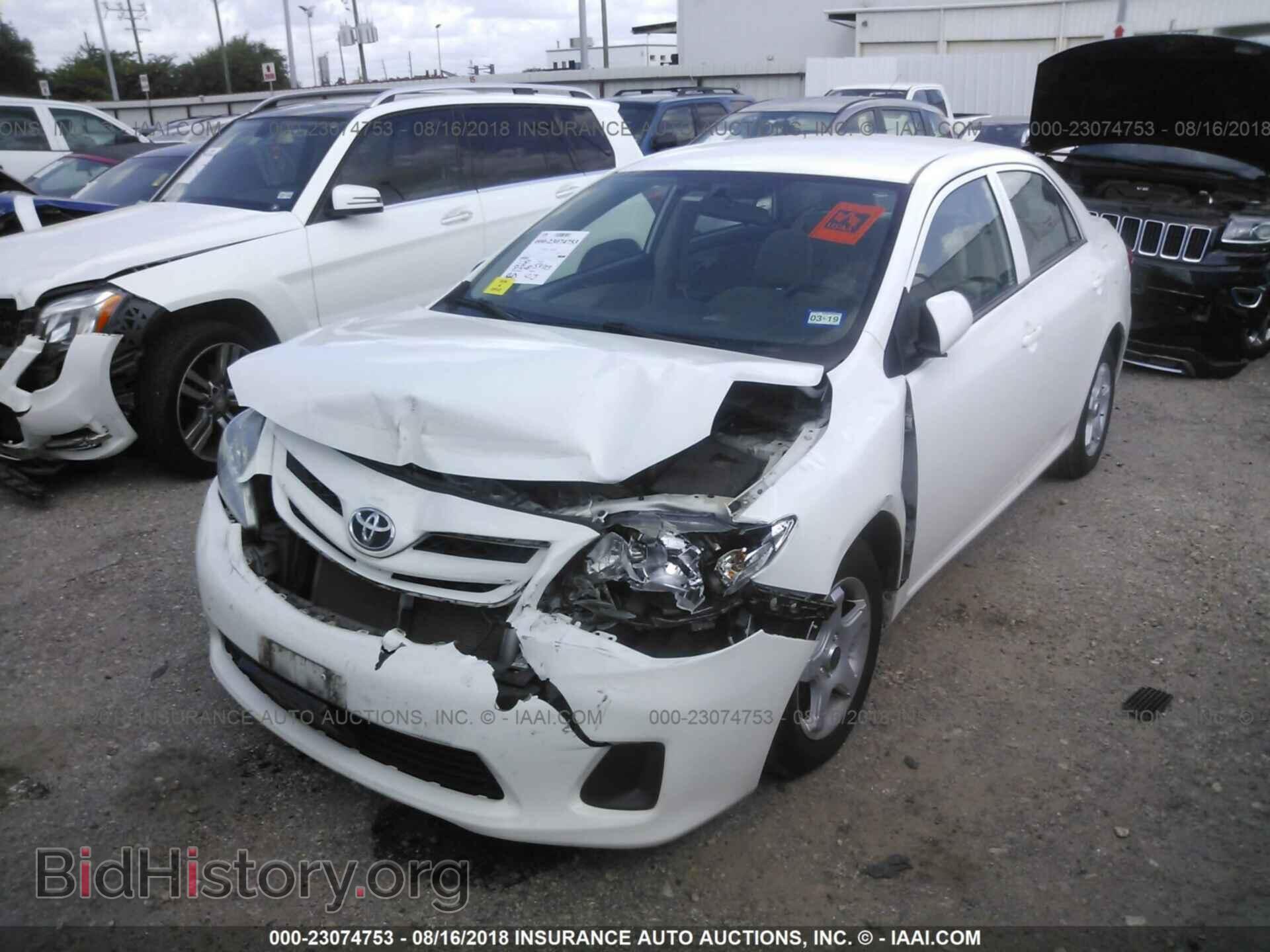2013 Toyota Corolla - VIN: 5YFBU4EE4DP161696 - Фото 2