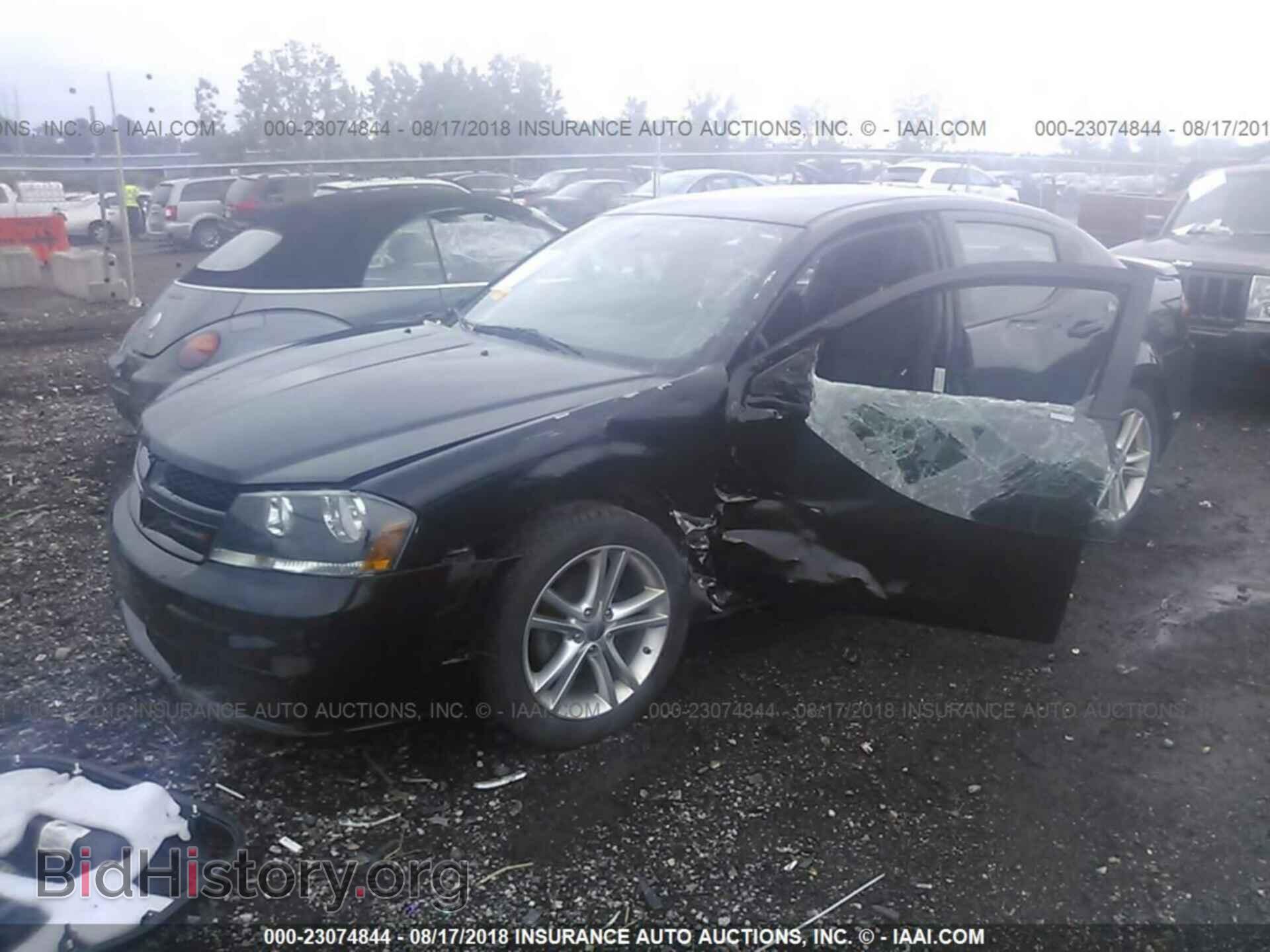 2014 Dodge Avenger - VIN: 1C3CDZAB8EN226209 - Фото 2