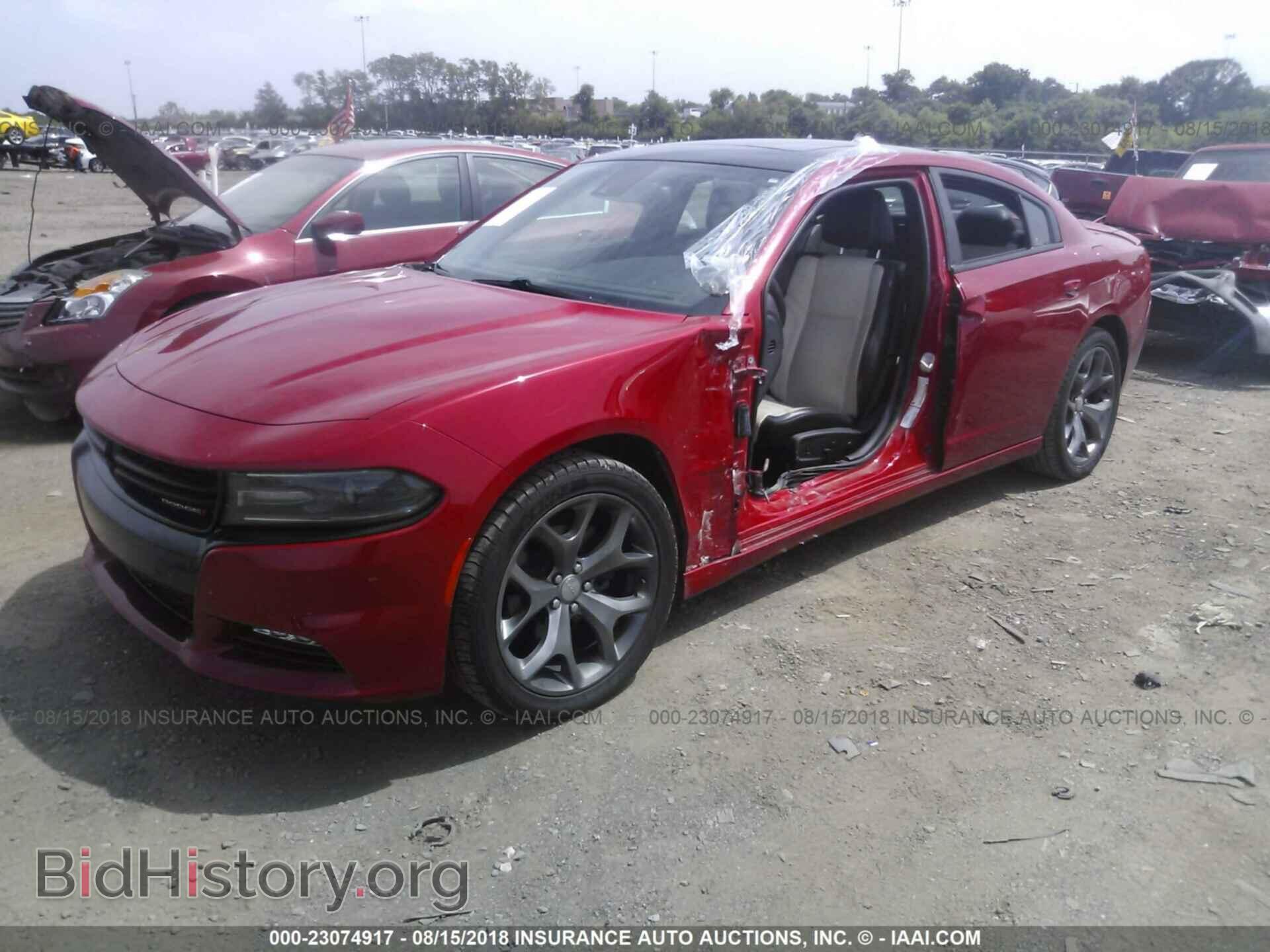2015 Dodge Charger - VIN: 2C3CDXHG2FH925626 - Photo 2