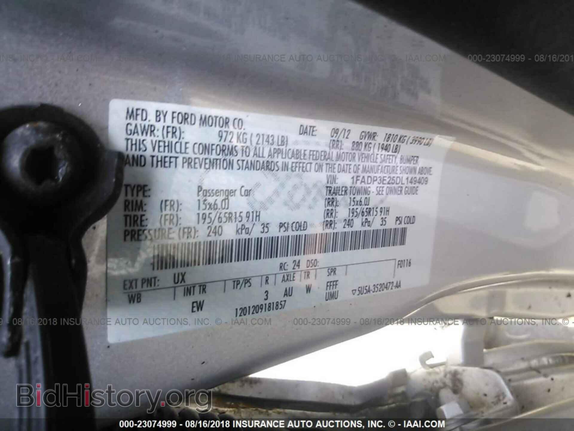 2013 Ford Focus - VIN: 1FADP3E25DL149409 - Photo 9