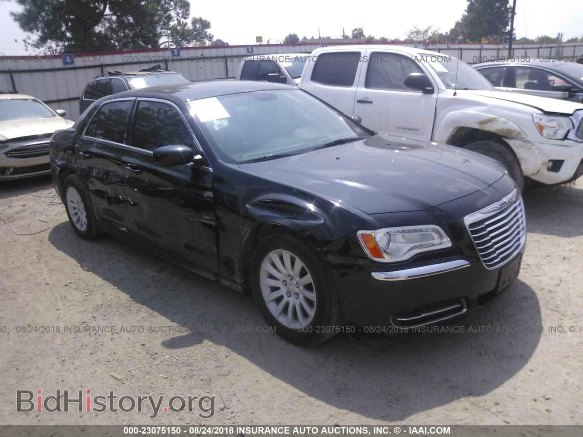 Фотография 2C3CCAAG5EH229075 - CHRYSLER 300 2014