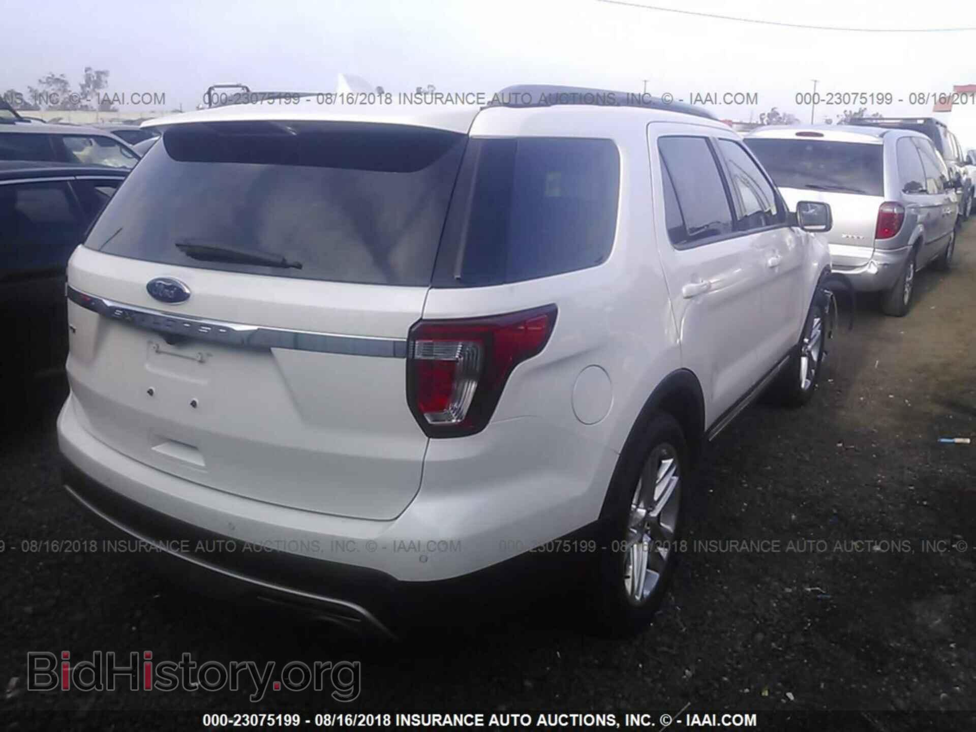 2017 Ford Explorer - VIN: 1FM5K7D83HGD55428 - Фото 4