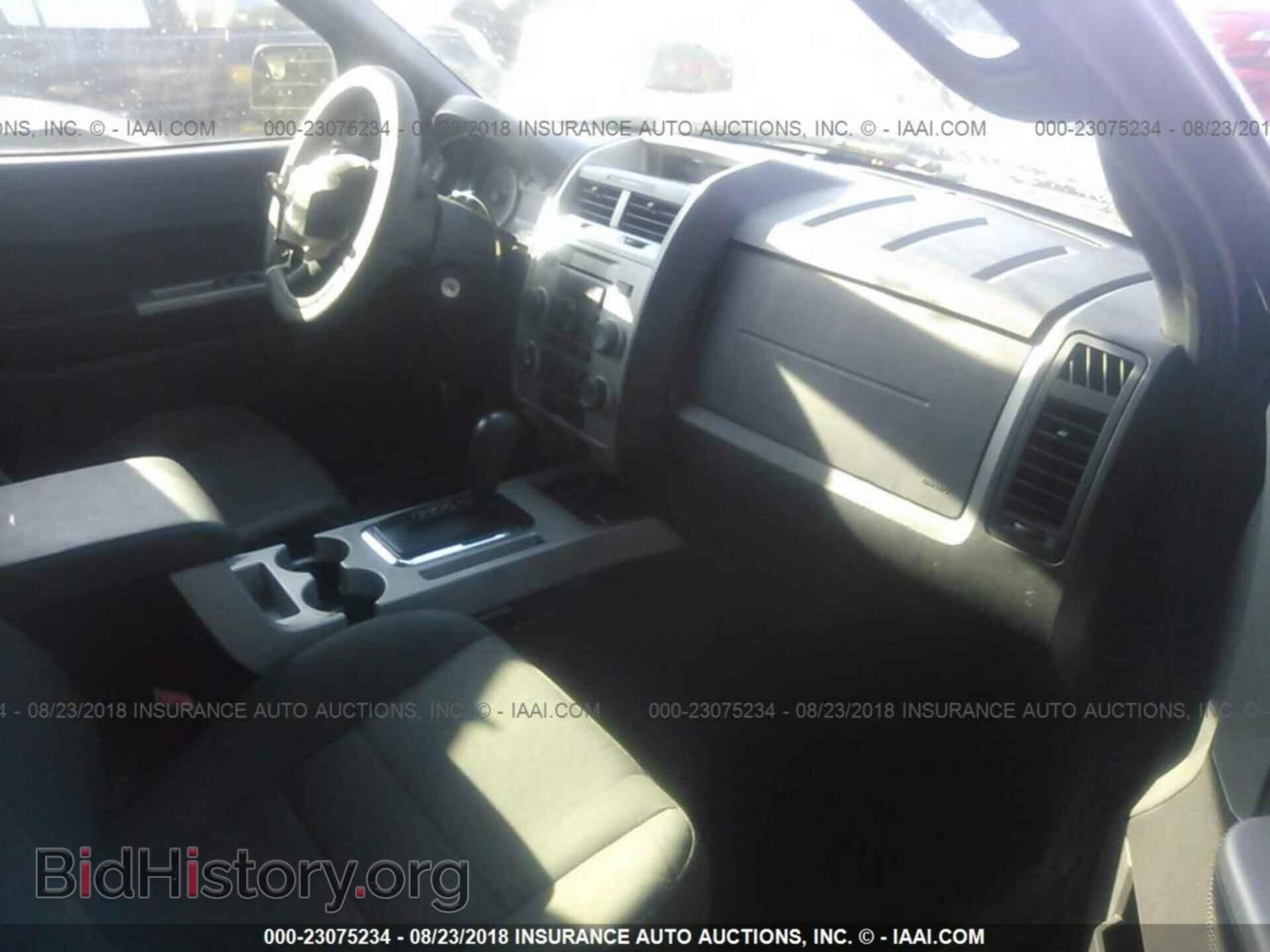 2012 Ford Escape - VIN: 1FMCU9D78CKB83391 - Фото 5