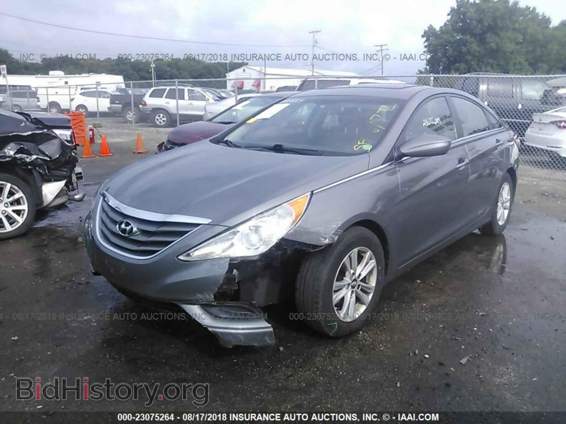 2012 Hyundai Sonata - VIN: 5NPEB4AC0CH359470 - Фото 2