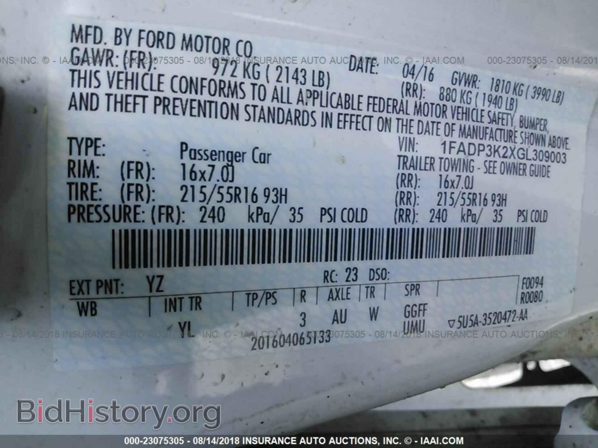 2016 Ford Focus - VIN: 1FADP3K2XGL309003 - Photo 9