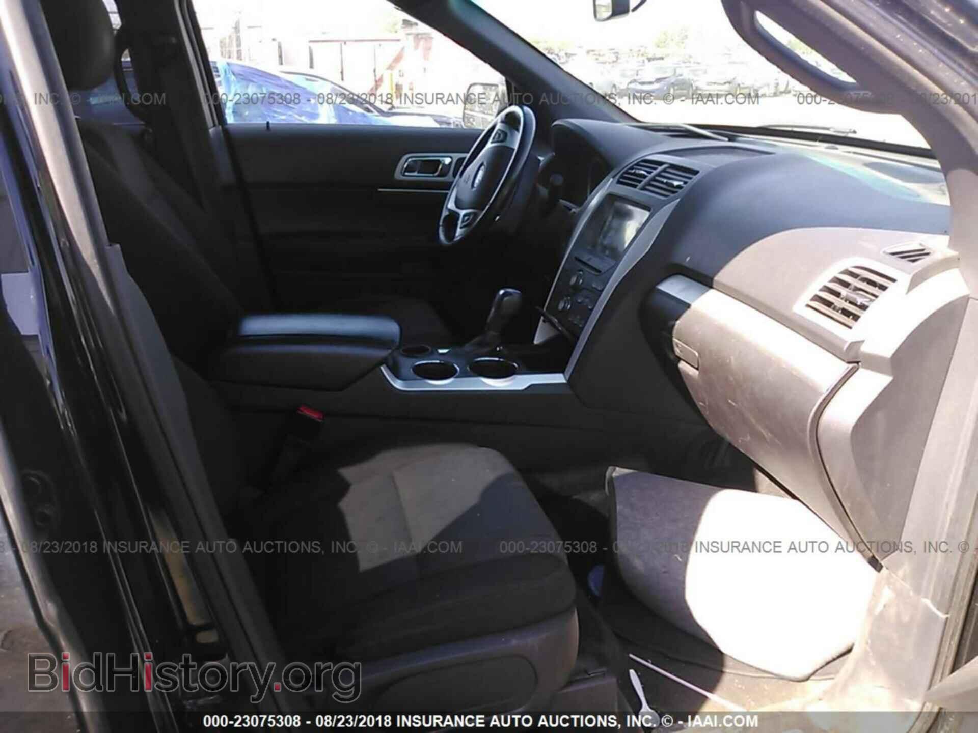 2011 Ford Explorer - VIN: 1FMHK7D82BGA58686 - Фото 5
