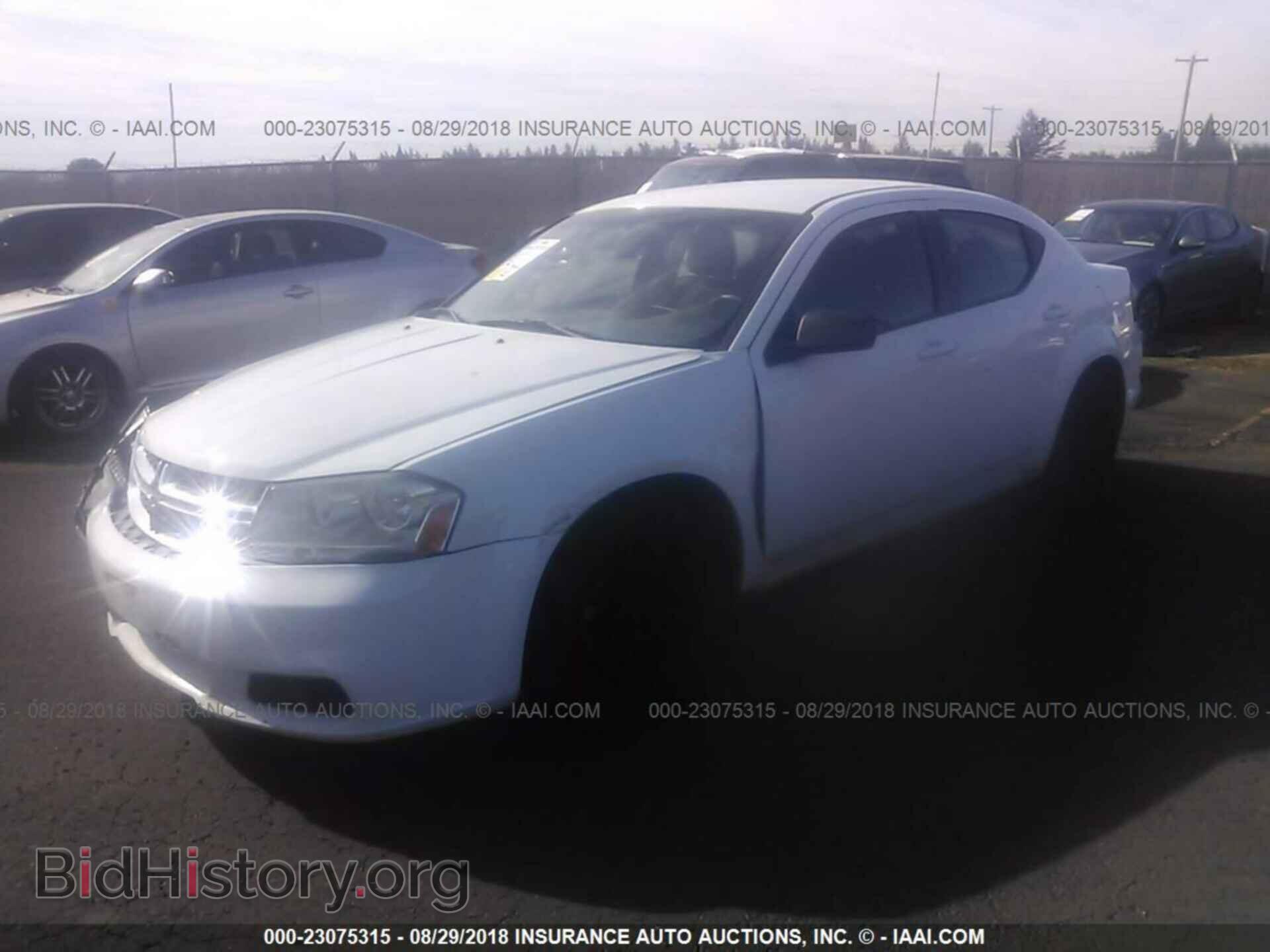 2013 Dodge Avenger - VIN: 1C3CDZAB3DN518736 - Фото 2