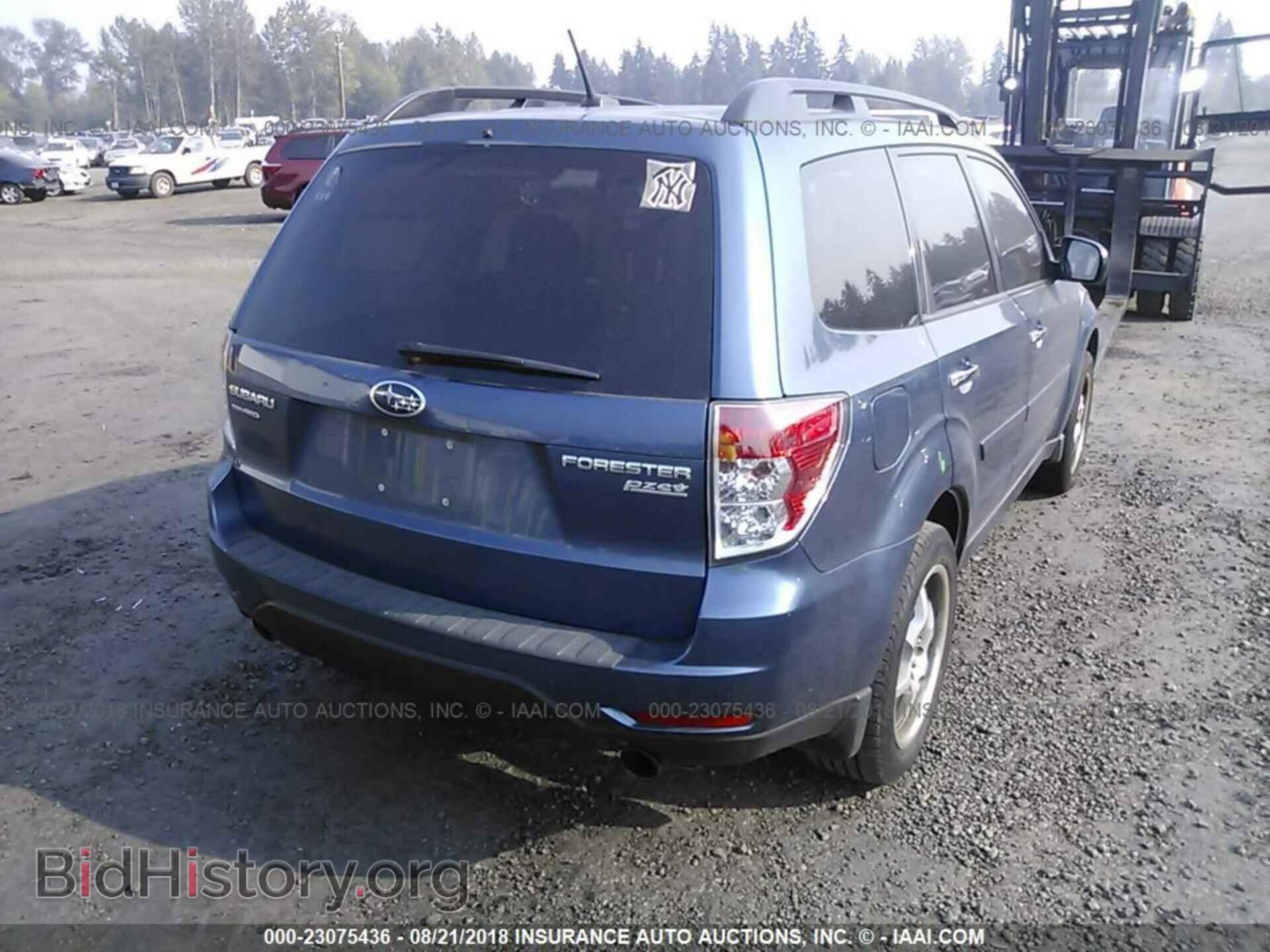 2011 Subaru Forester - VIN: JF2SHADC9BH733455 - Фото 4