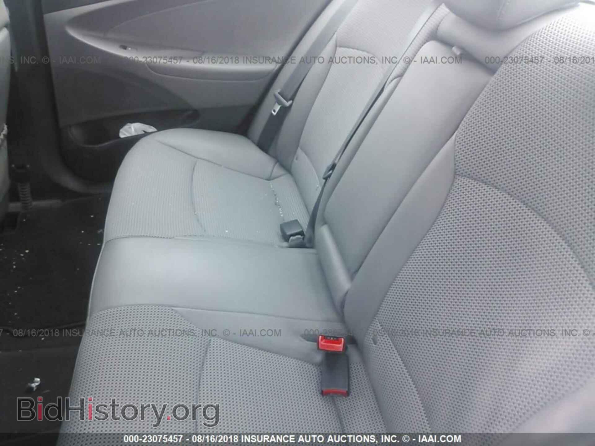 2012 Hyundai Sonata - VIN: 5NPEC4ACXCH368030 - Photo 8