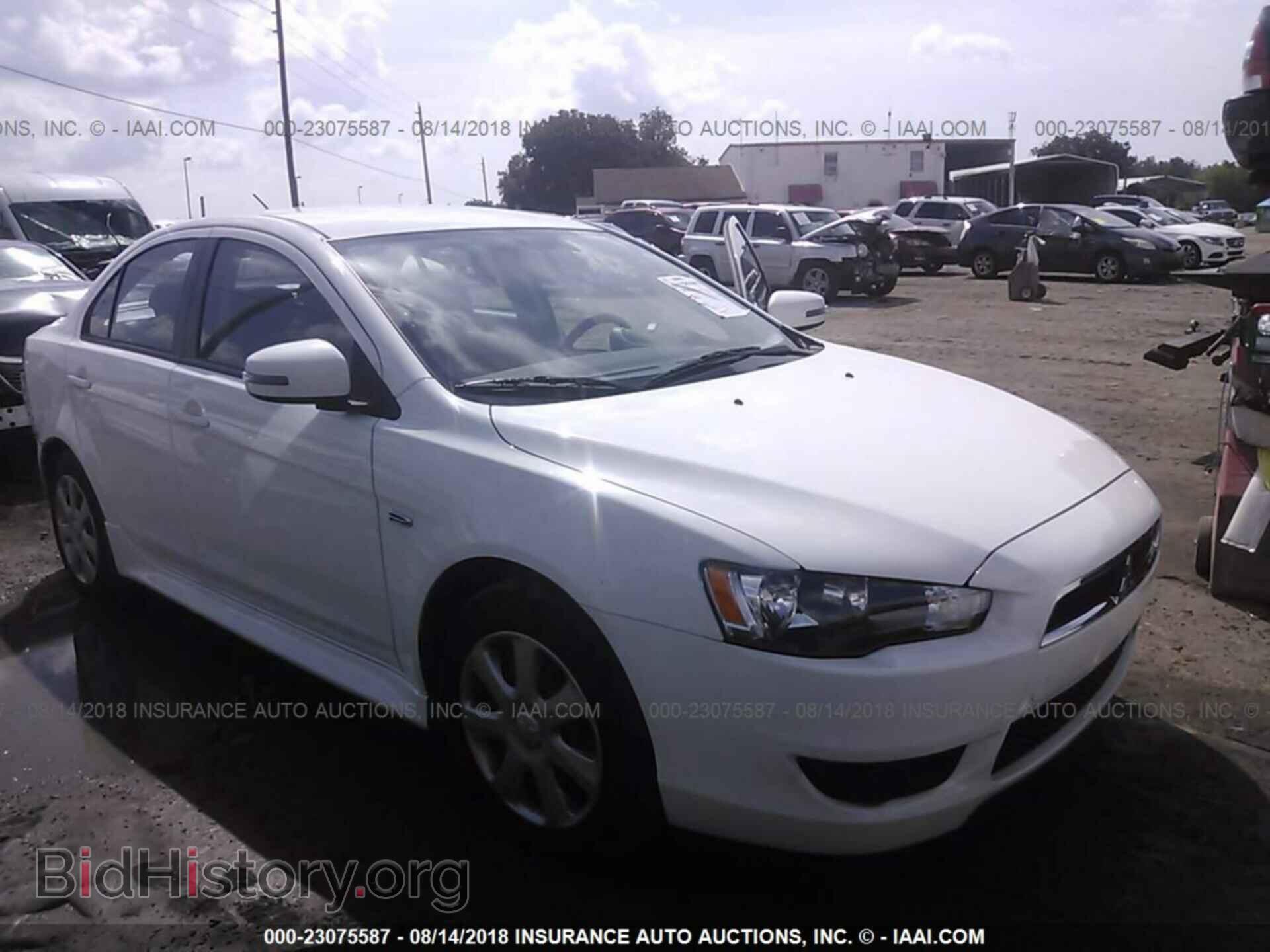 Photo JA32U2FU0FU014466 - Mitsubishi Lancer 2015