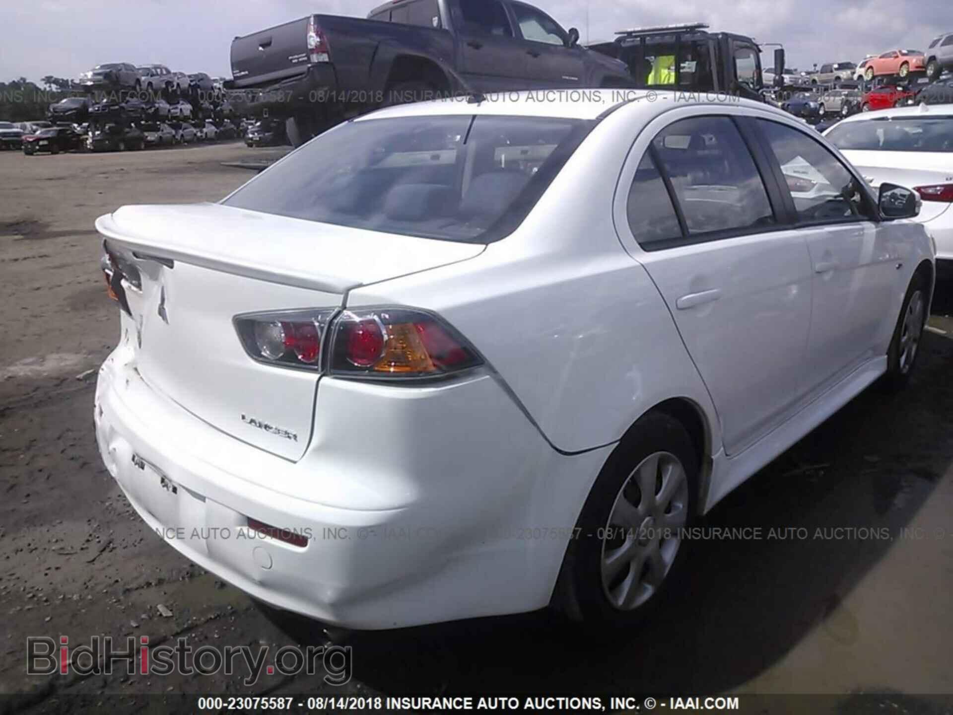 2015 Mitsubishi Lancer - VIN: JA32U2FU0FU014466 - Фото 4