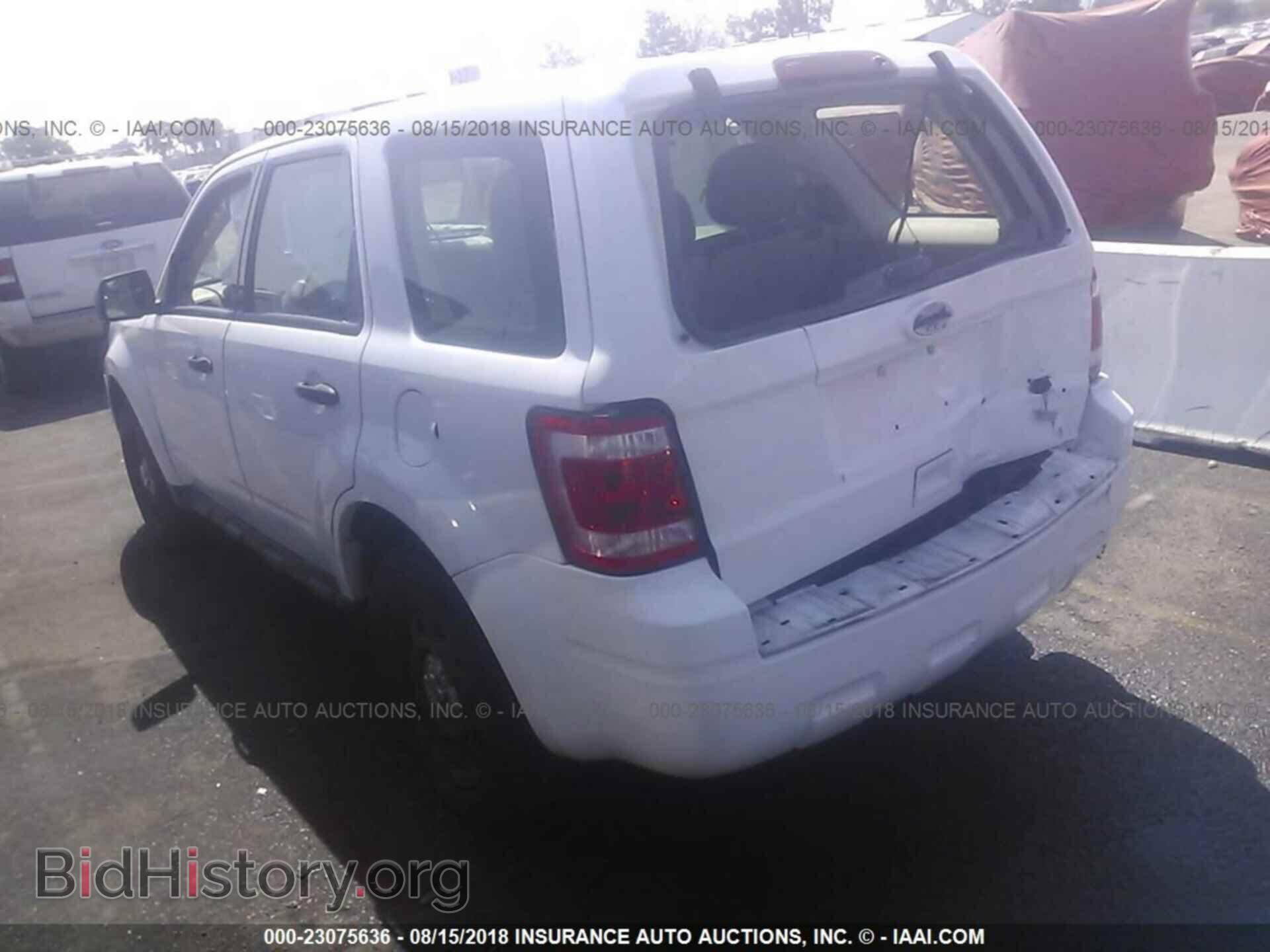2012 Ford Escape - VIN: 1FMCU0C71CKA84943 - Photo 3