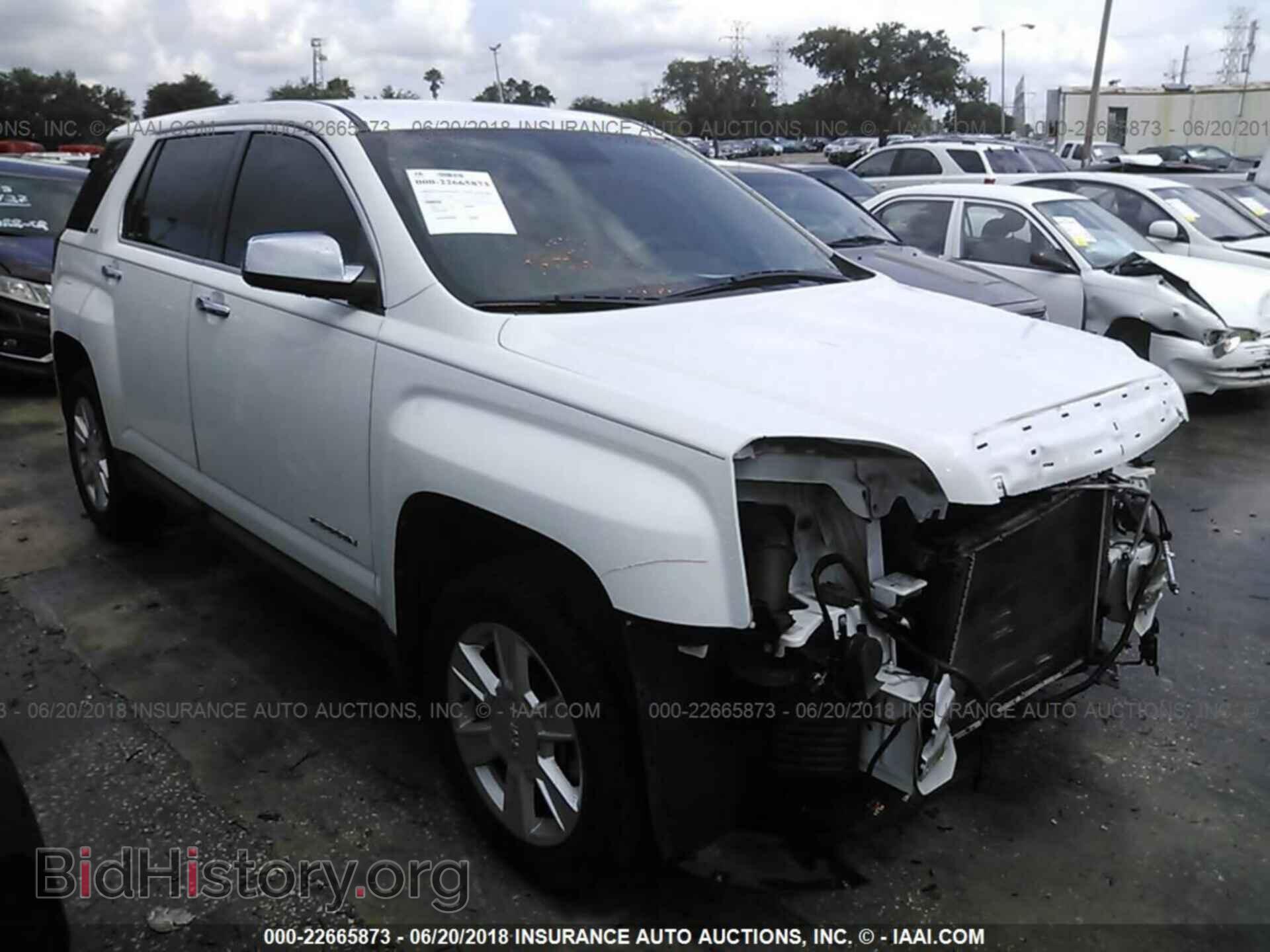 Фотография 2GKALMEK7C6248744 - GMC TERRAIN 2012