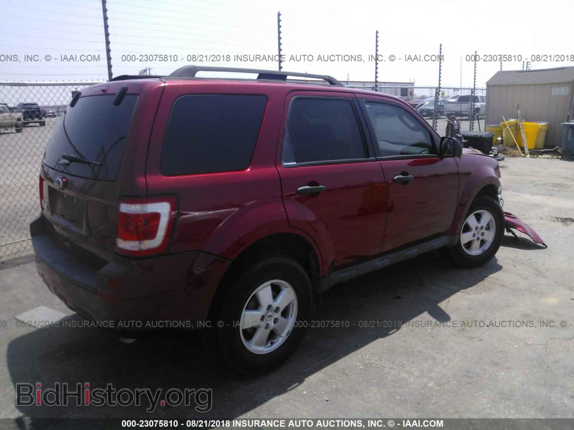 2012 Ford Escape - VIN: 1FMCU0D74CKA75300 - Photo 4