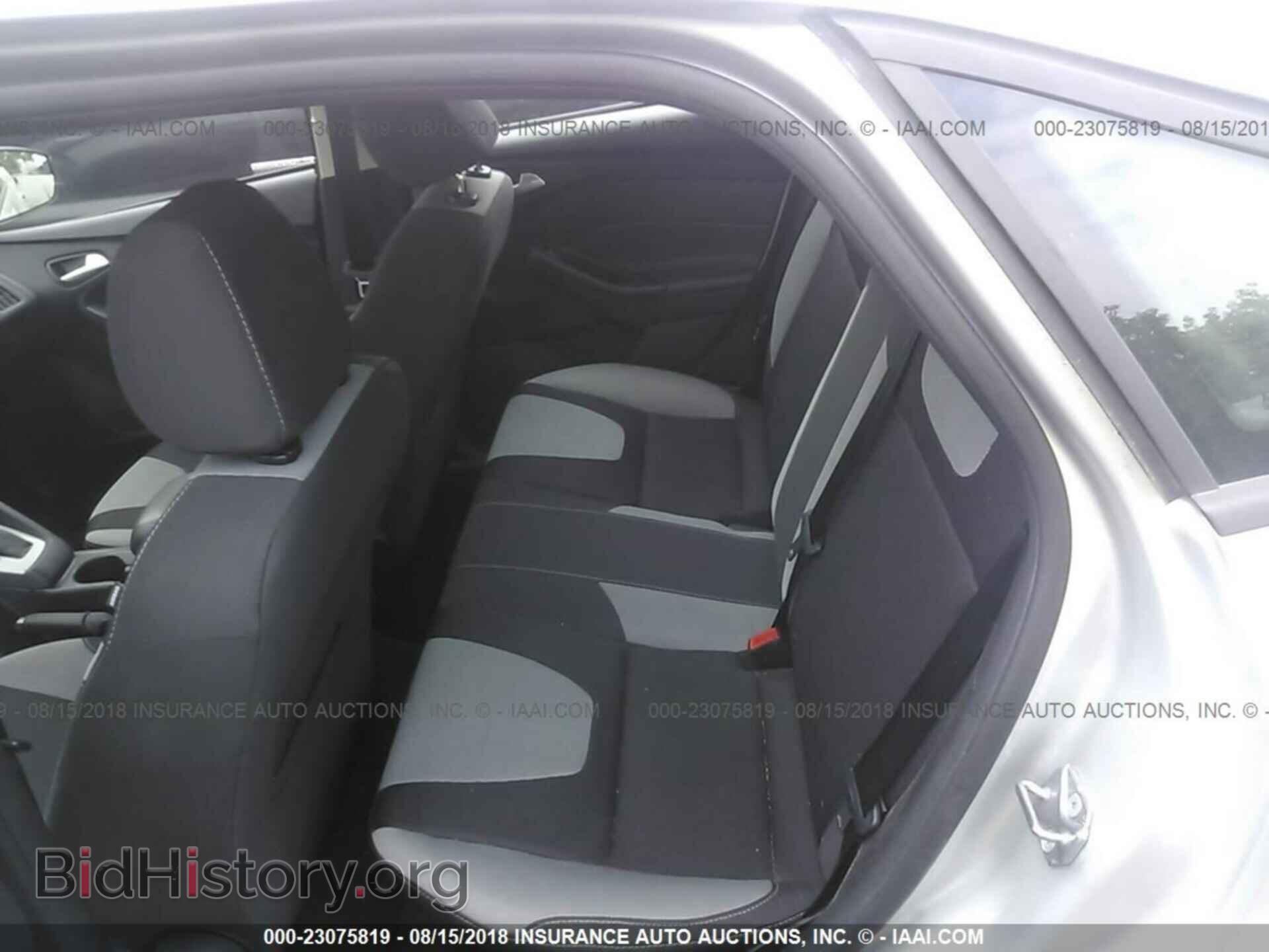 2014 Ford Focus - VIN: 1FADP3F20EL388348 - Photo 8