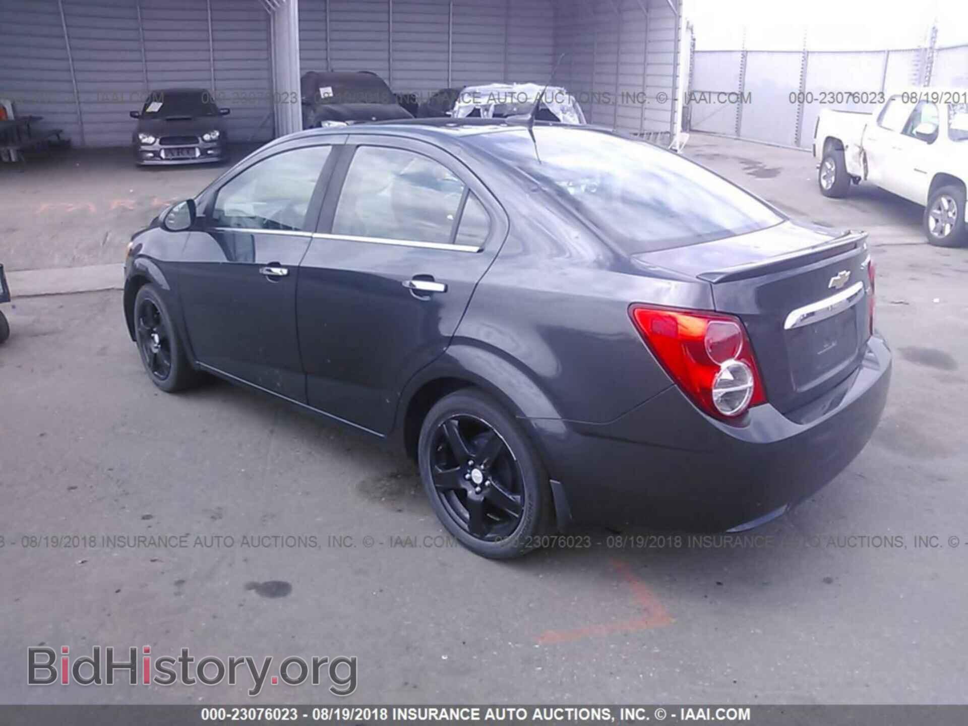 2014 Chevrolet Sonic - VIN: 1G1JE5SB3E4134480 - Фото 3