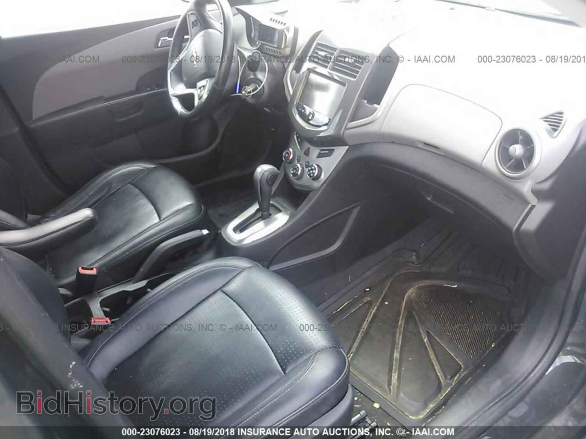 2014 Chevrolet Sonic - VIN: 1G1JE5SB3E4134480 - Фото 5