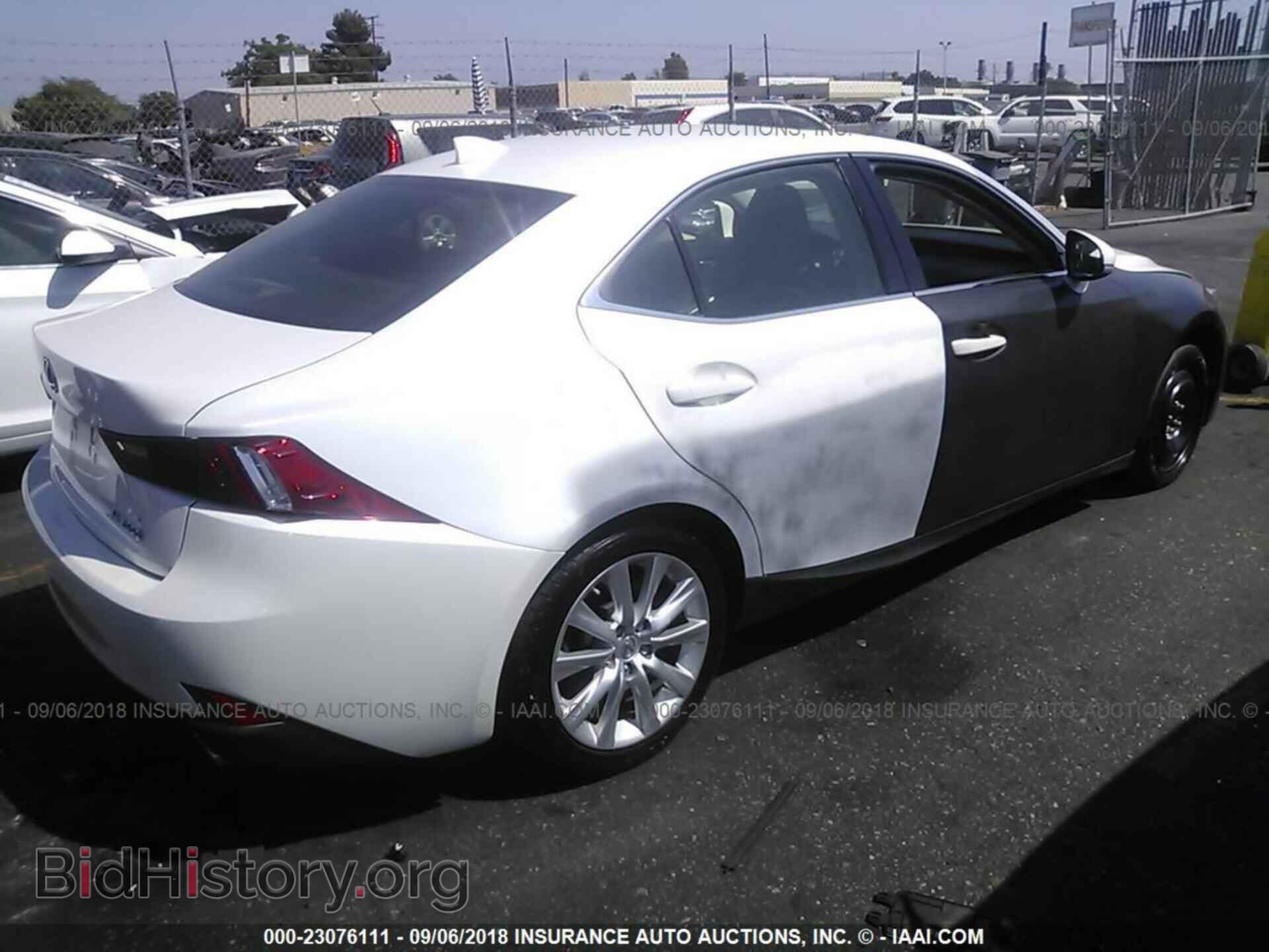 2016 Lexus Is - VIN: JTHBA1D20G5026715 - Фото 4