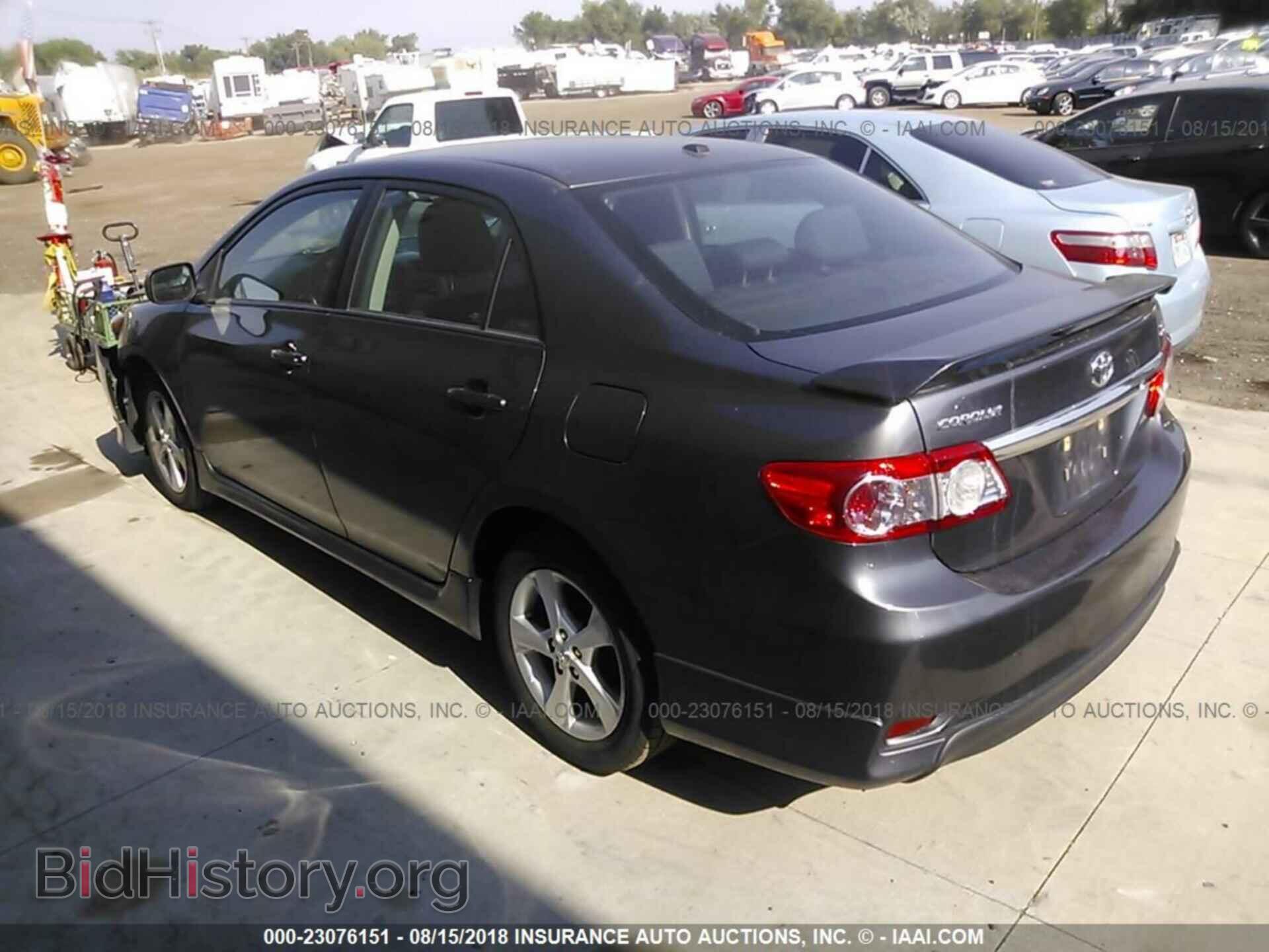 2011 Toyota Corolla - VIN: 2T1BU4EE8BC624808 - Photo 3