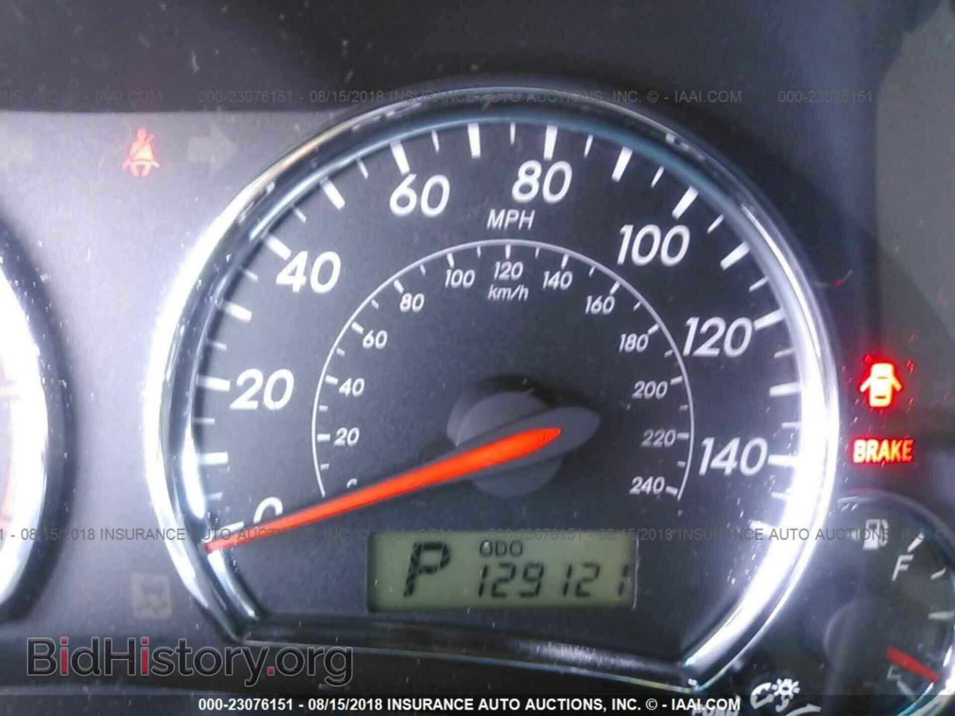 2011 Toyota Corolla - VIN: 2T1BU4EE8BC624808 - Photo 7
