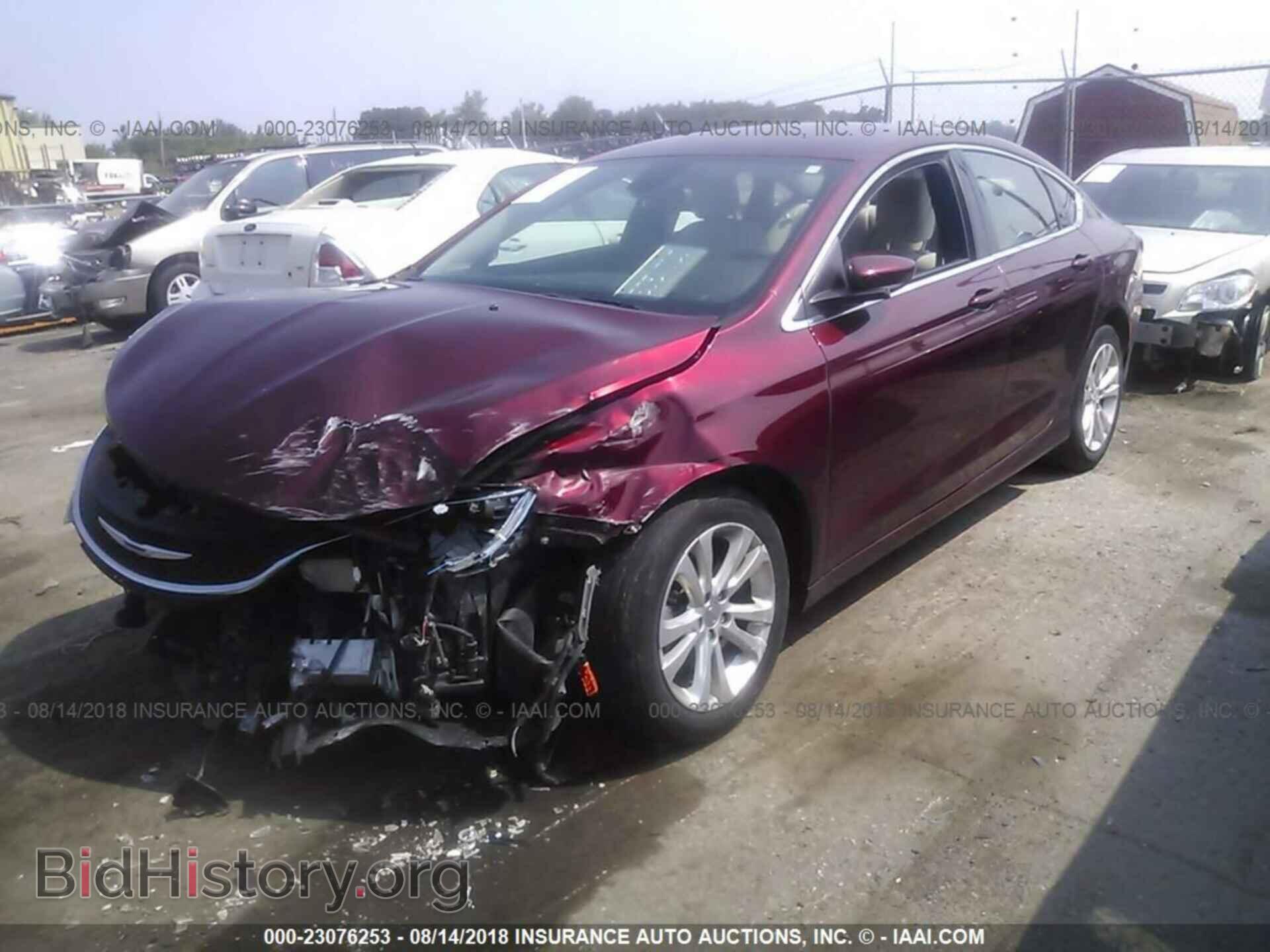 2015 Chrysler 200 - VIN: 1C3CCCAB0FN618442 - Photo 2