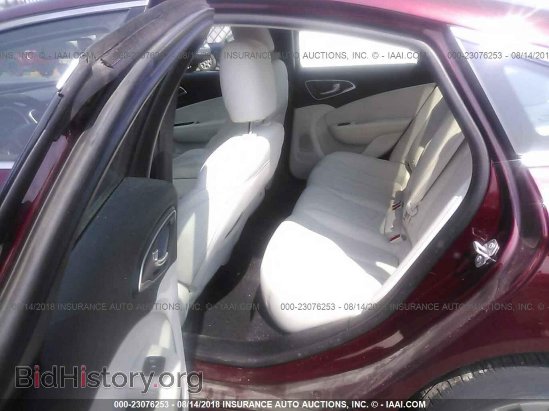 2015 Chrysler 200 - VIN: 1C3CCCAB0FN618442 - Photo 8