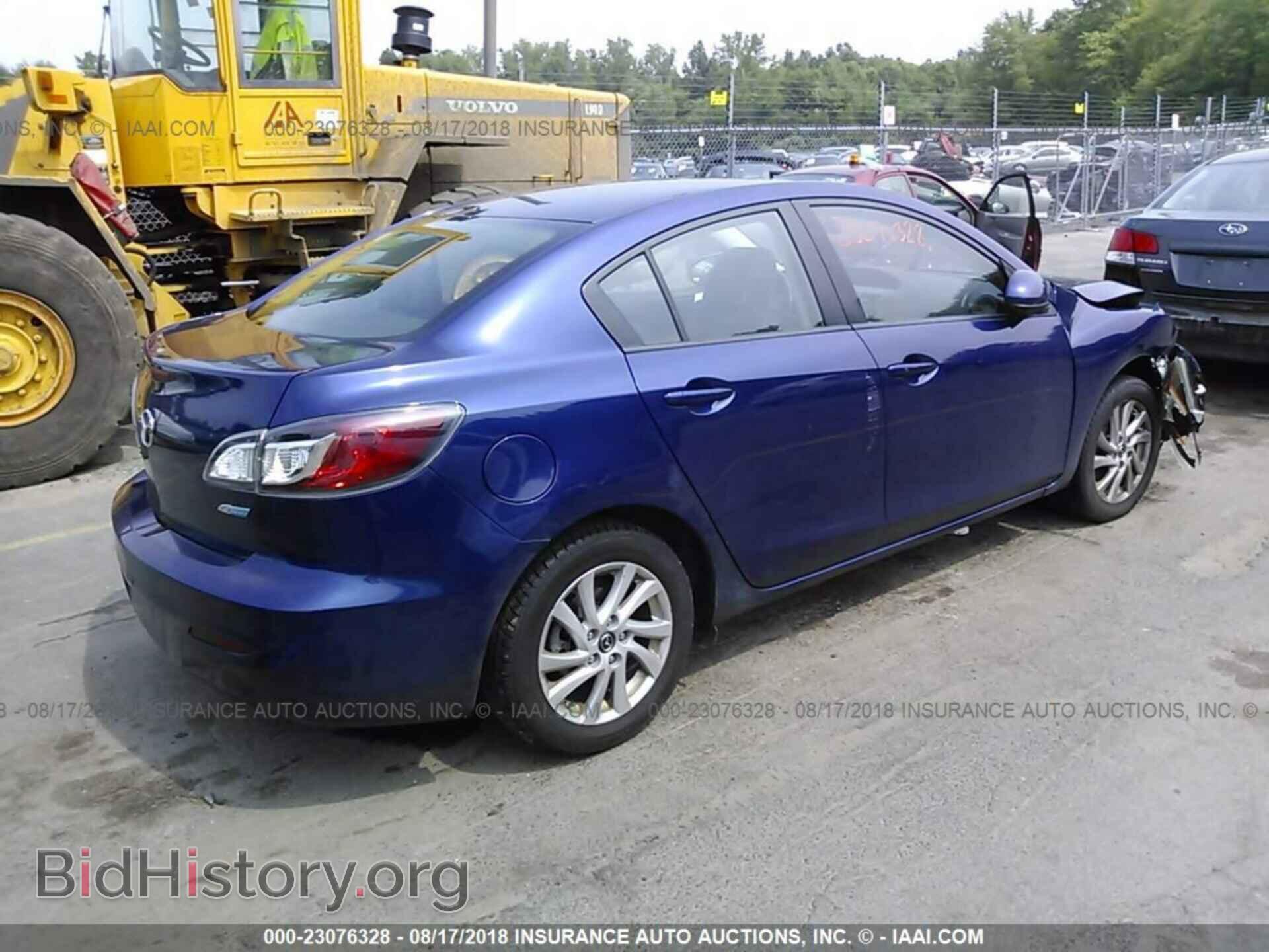 2013 Mazda 3 - VIN: JM1BL1WP5D1745434 - Photo 4