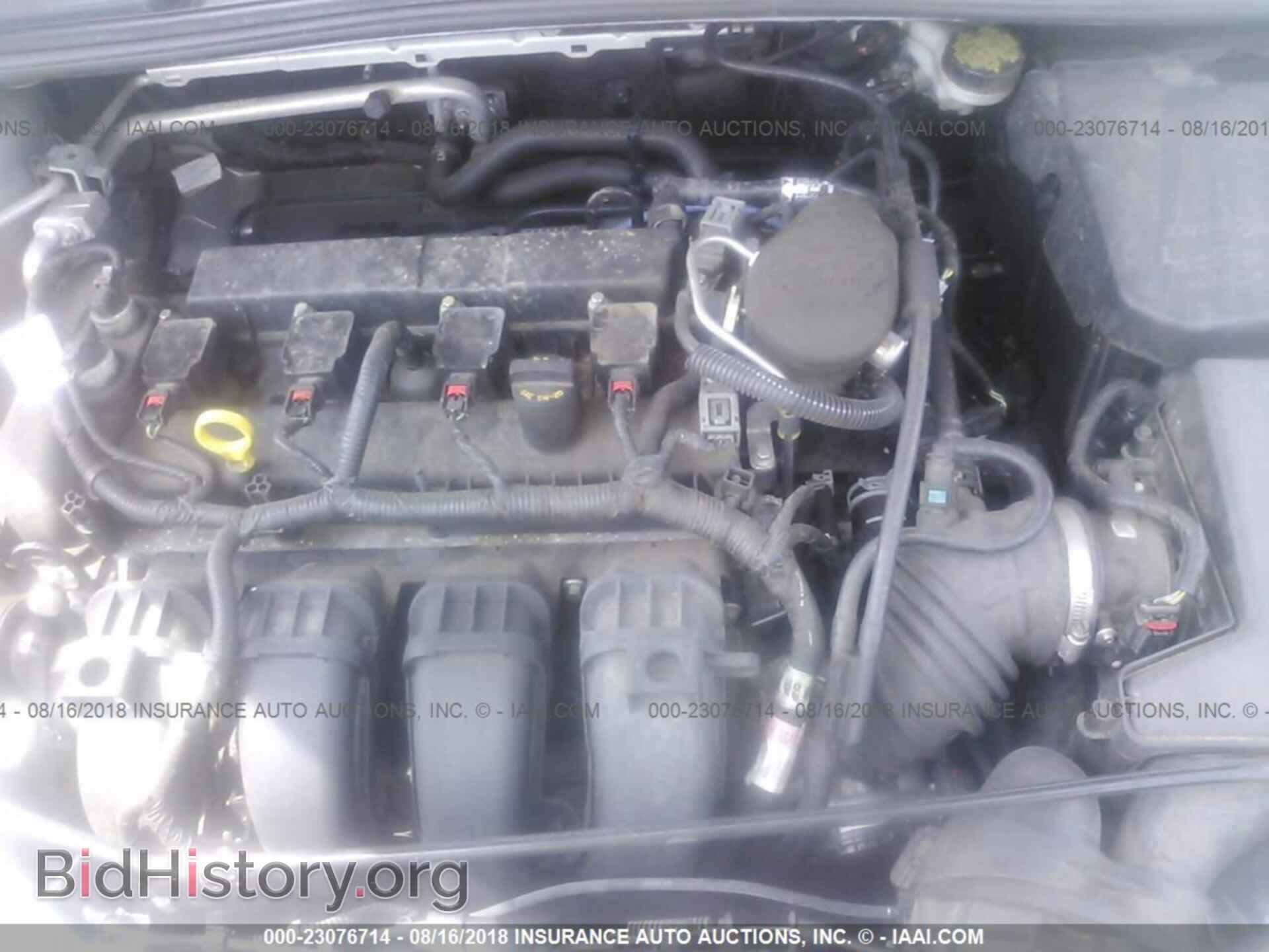 2015 Ford Focus - VIN: 1FADP3J21FL200753 - Photo 10