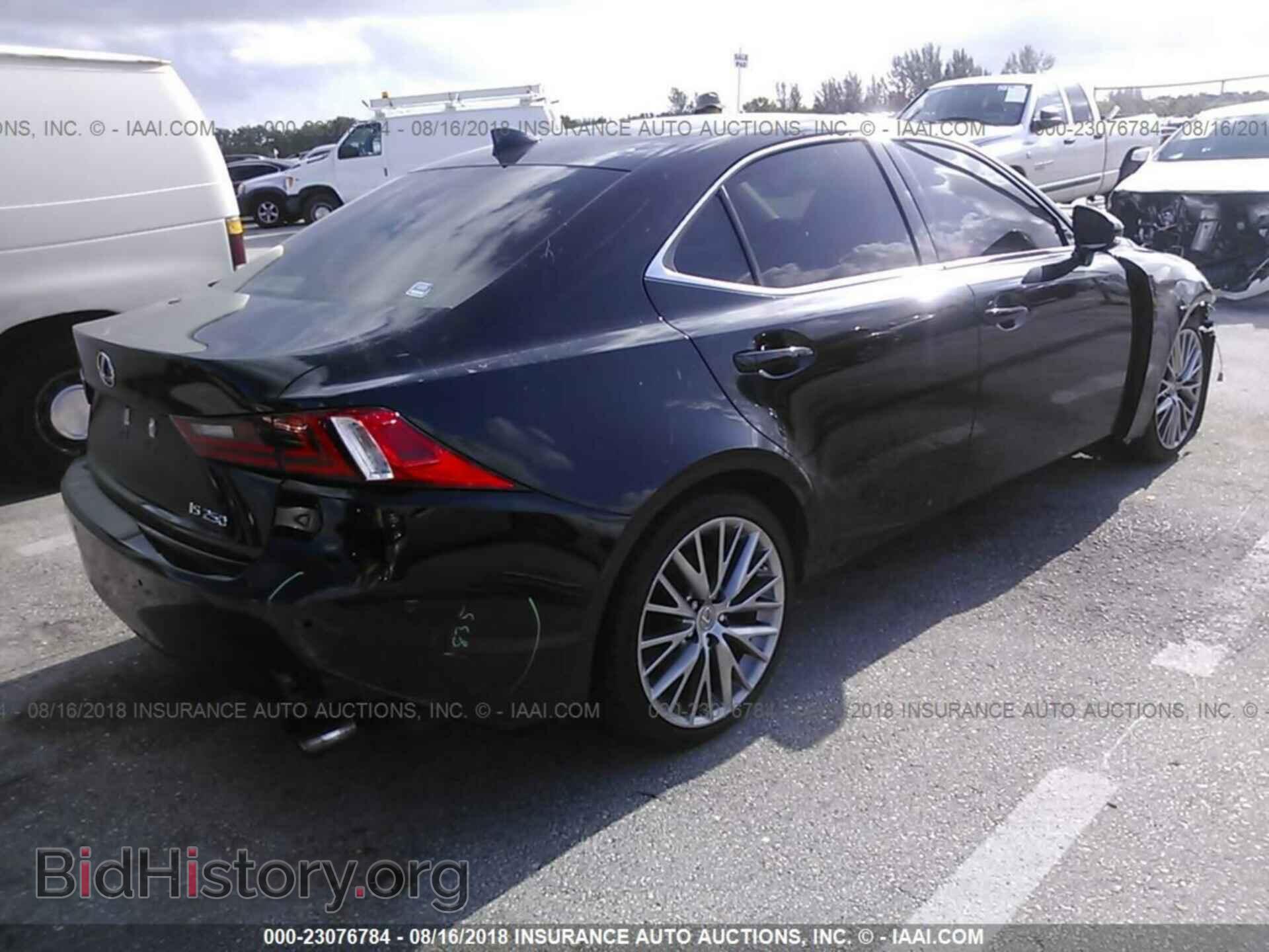2014 Lexus Is - VIN: JTHBF1D20E5022565 - Photo 4