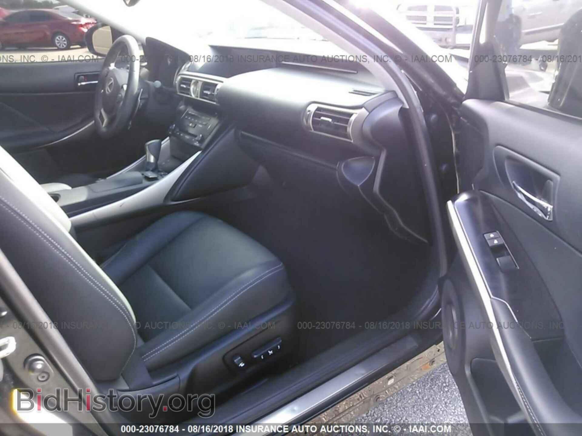 2014 Lexus Is - VIN: JTHBF1D20E5022565 - Photo 5