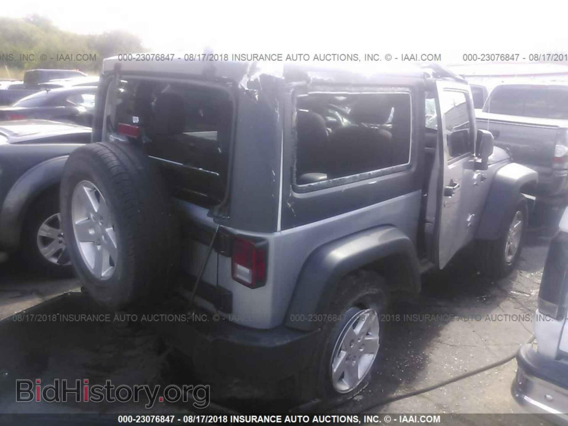 2014 Jeep Wrangler - VIN: 1C4AJWAG6EL308702 - Фото 4