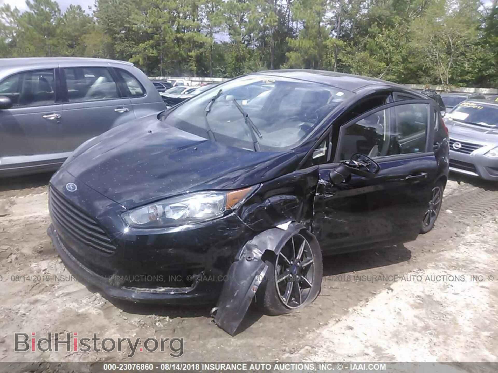 2016 Ford Fiesta - VIN: 3FADP4EJXGM192952 - Фото 2