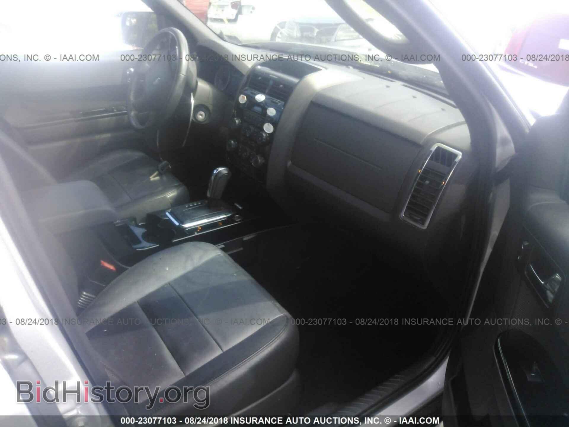2011 Ford Escape - VIN: 1FMCU0EG7BKA19896 - Фото 5