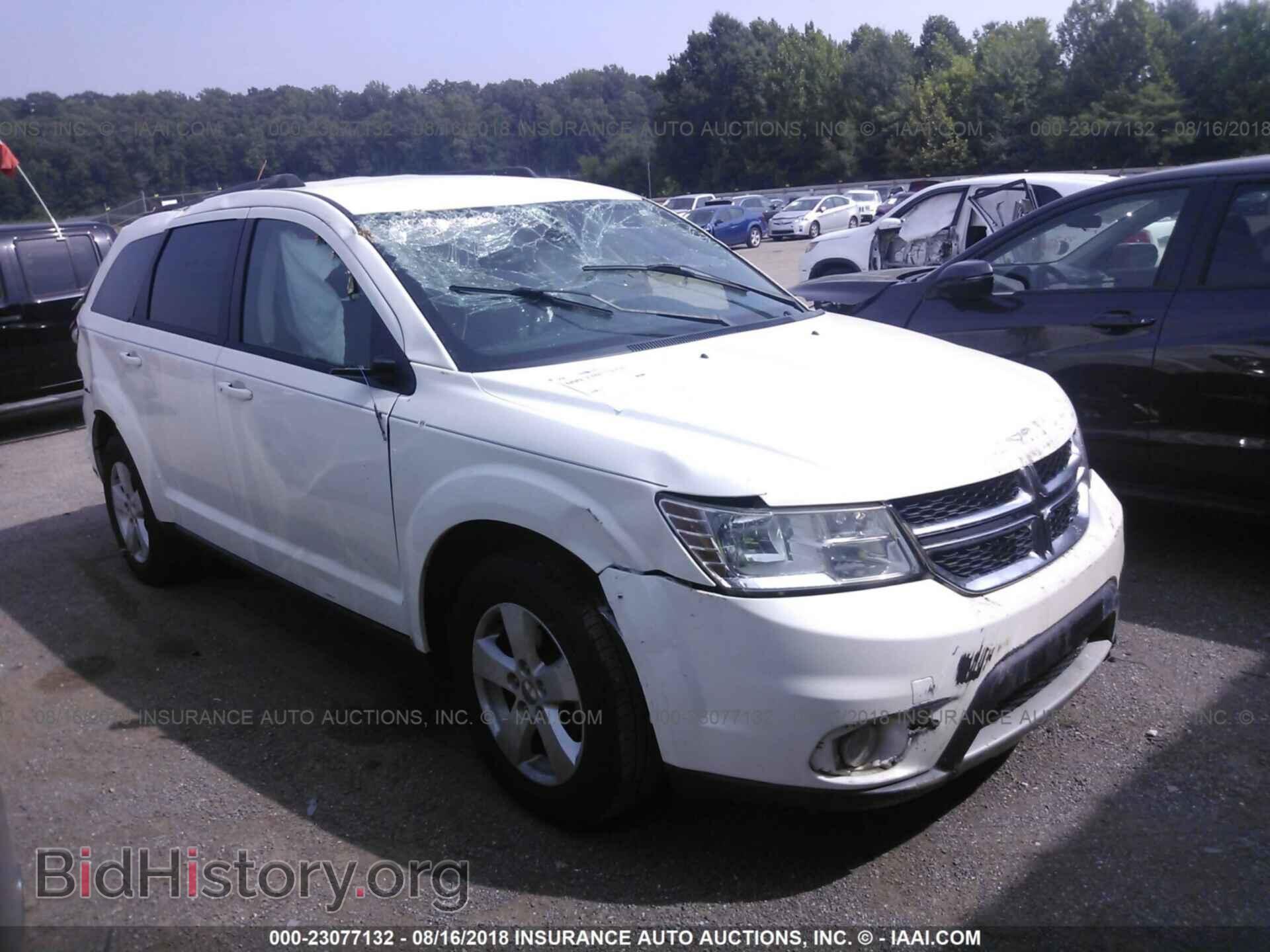 Фотография 3D4PG1FG3BT547616 - Dodge Journey 2011