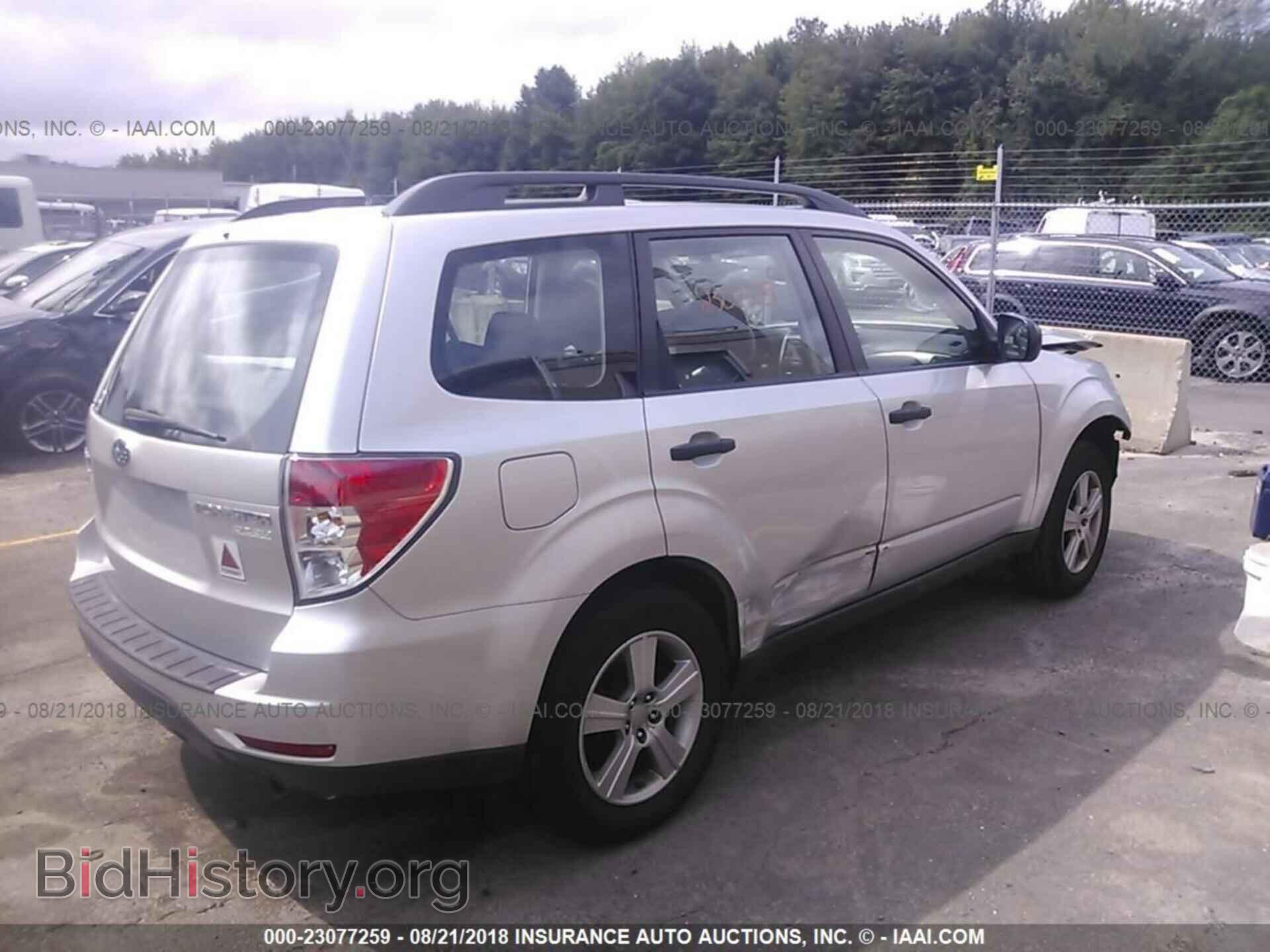 2011 Subaru Forester - VIN: JF2SHABC2BH779941 - Фото 4