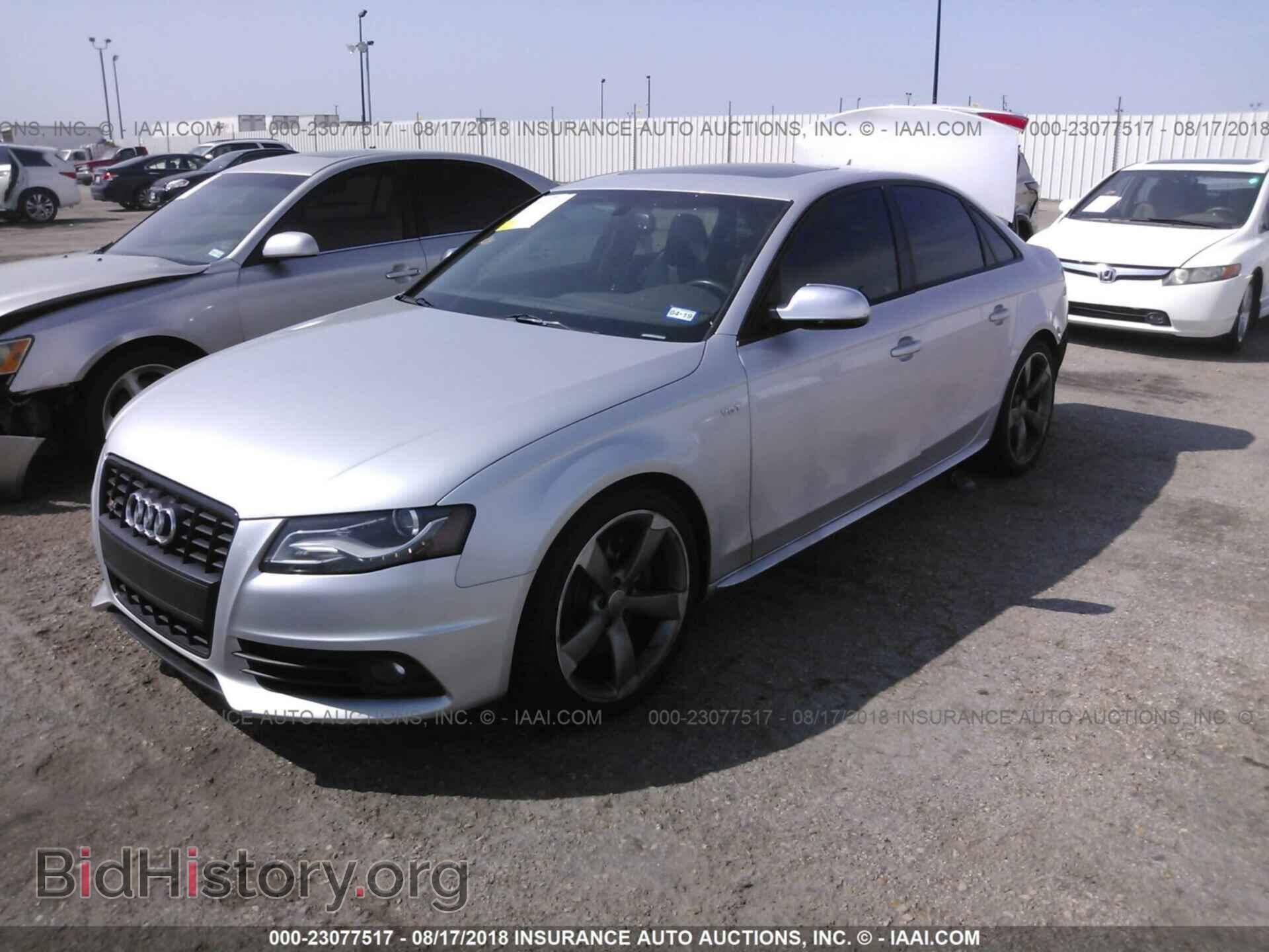 2011 Audi S4 - VIN: WAUBGAFLXBA162188 - Фото 2