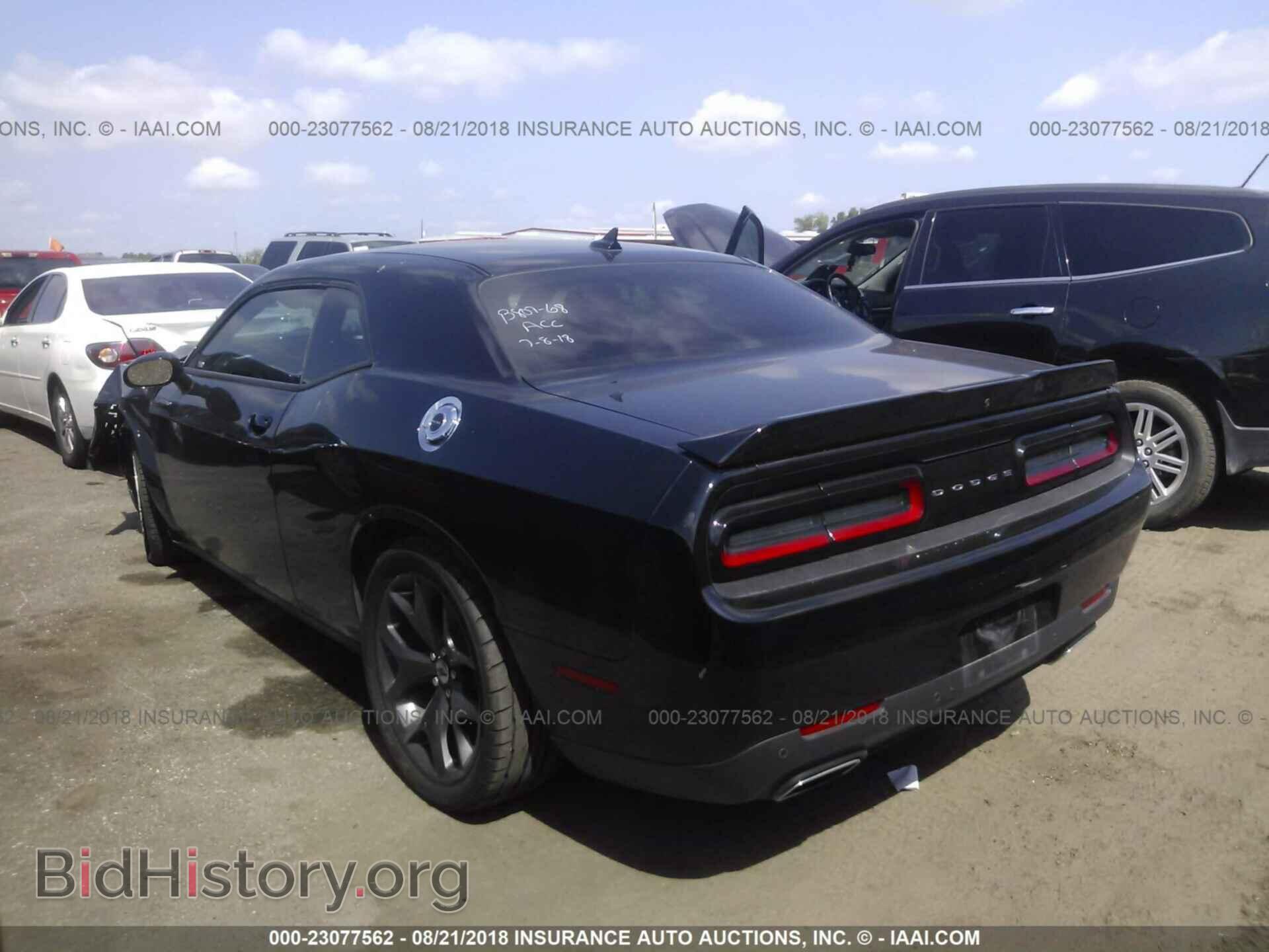 2018 Dodge Challenger - VIN: 2C3CDZAG3JH218971 - Фото 3