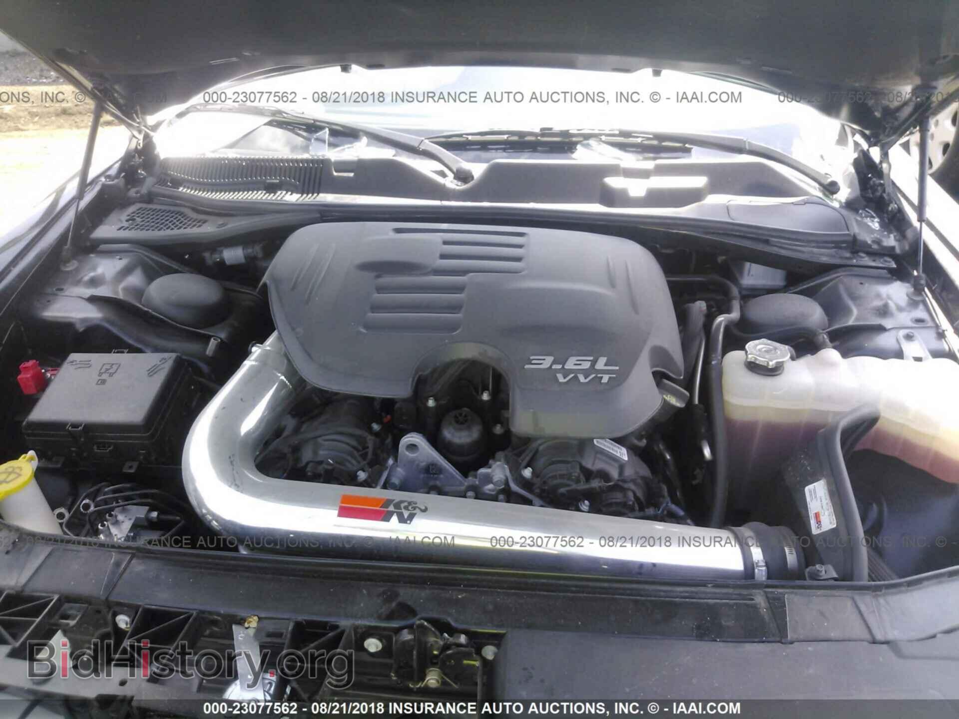 2018 Dodge Challenger - VIN: 2C3CDZAG3JH218971 - Фото 10