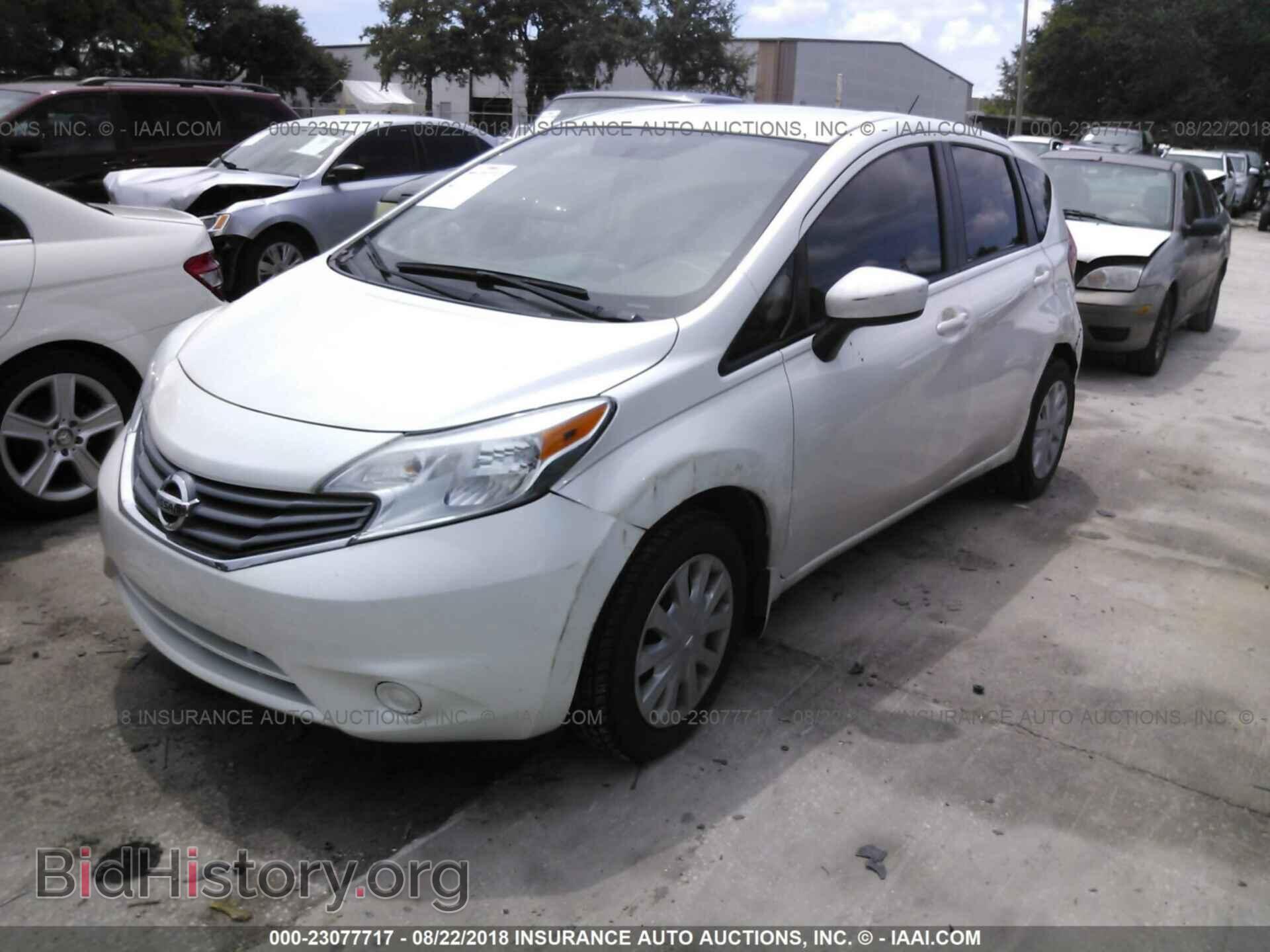 2015 Nissan Versa note - VIN: 3N1CE2CP5FL387095 - Фото 2