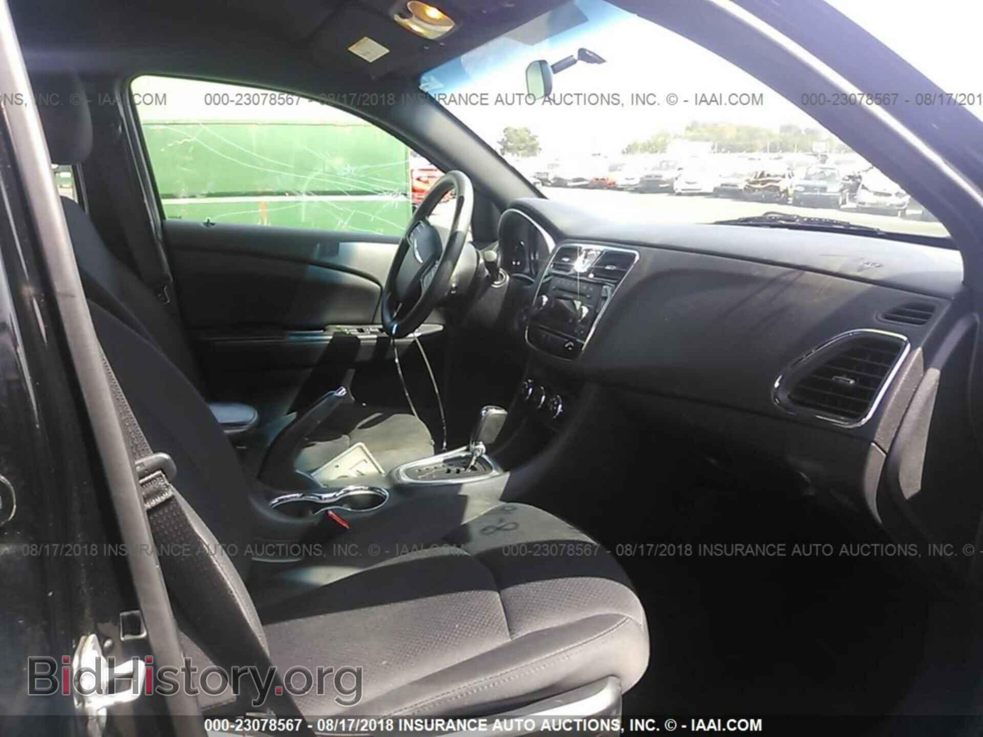 2014 Chrysler 200 - VIN: 1C3CCBAB6EN212769 - Photo 5