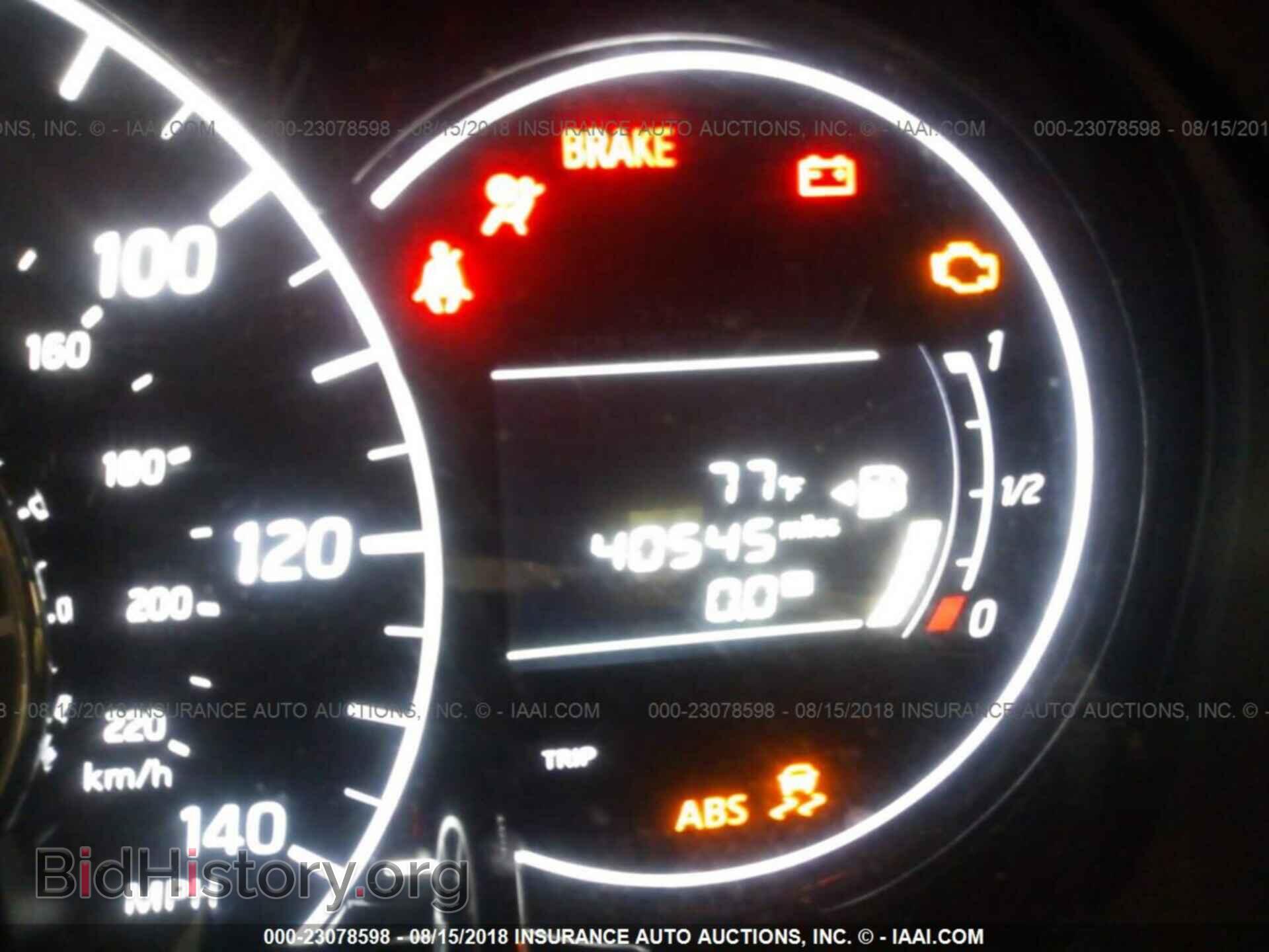 2016 Nissan Versa note - VIN: 3N1CE2CP0GL403141 - Photo 7